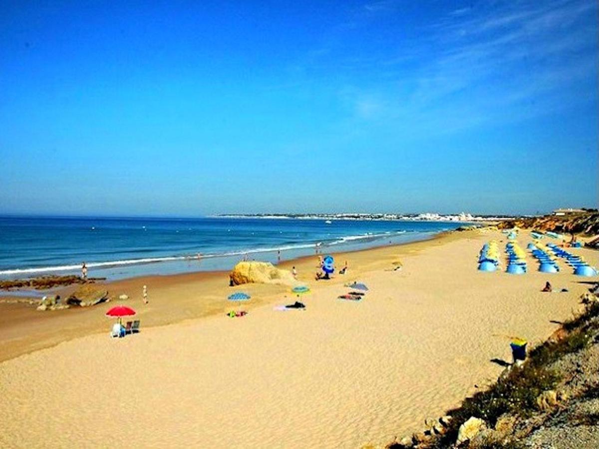 Luxury Wstunning Sea Views, Walk Apartment *