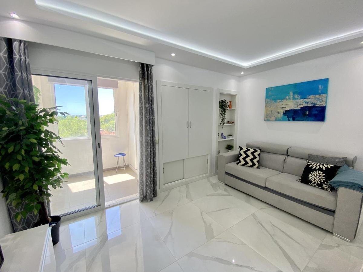 Crystal By Homing