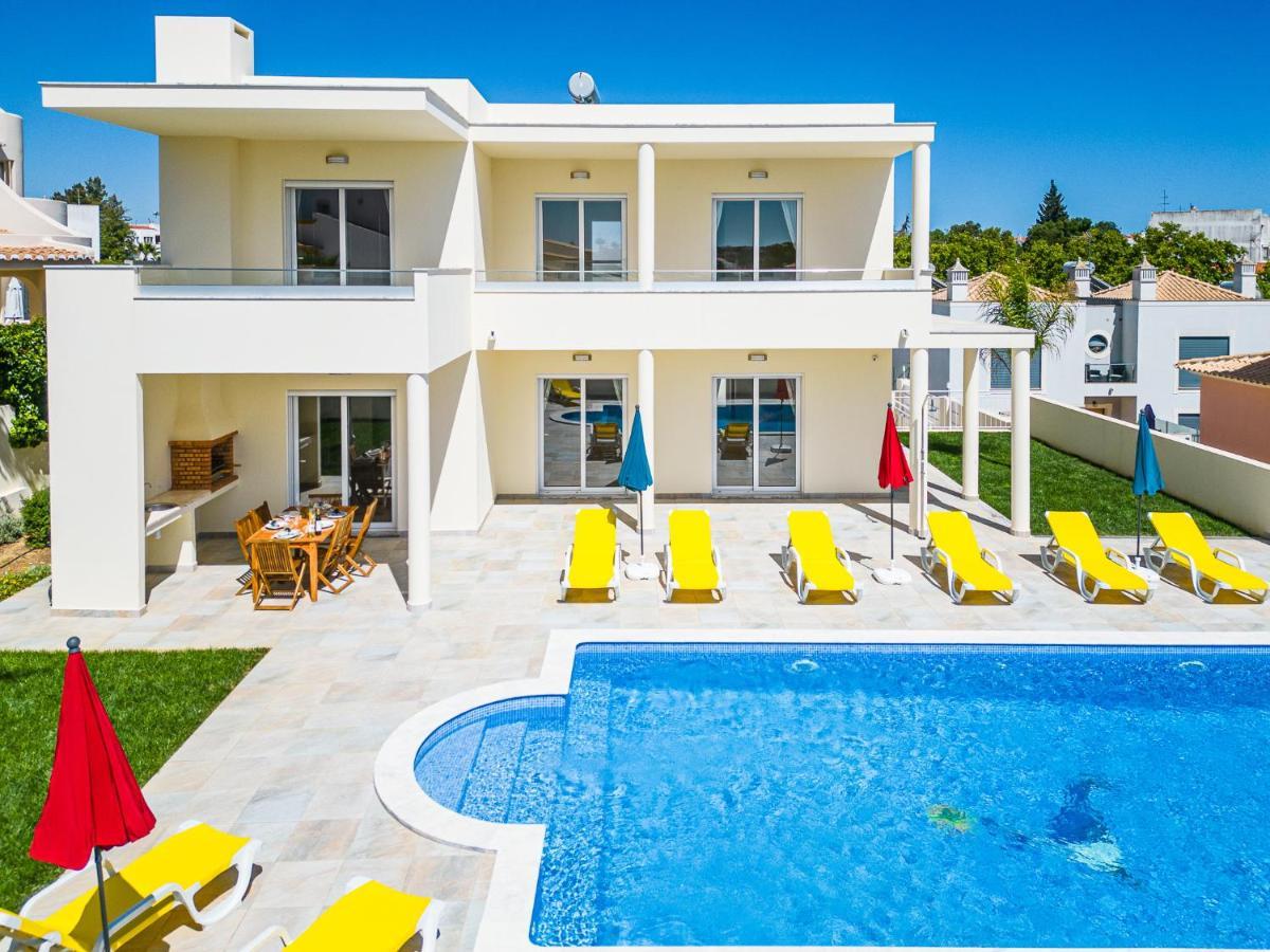 Impasse - * Albufeira