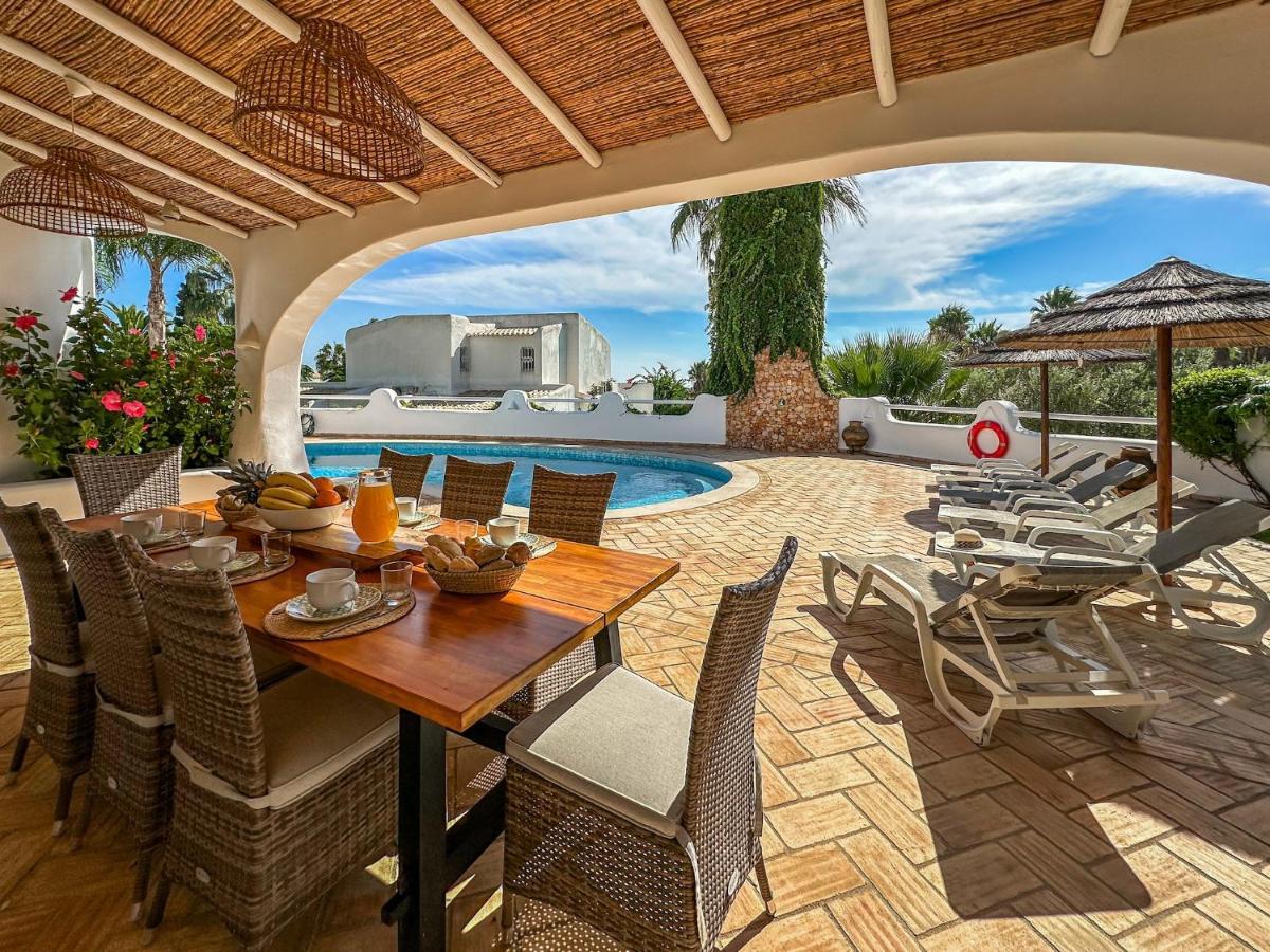 Luxury Heated Pool, Walk To Sao Rafael Beach, *
