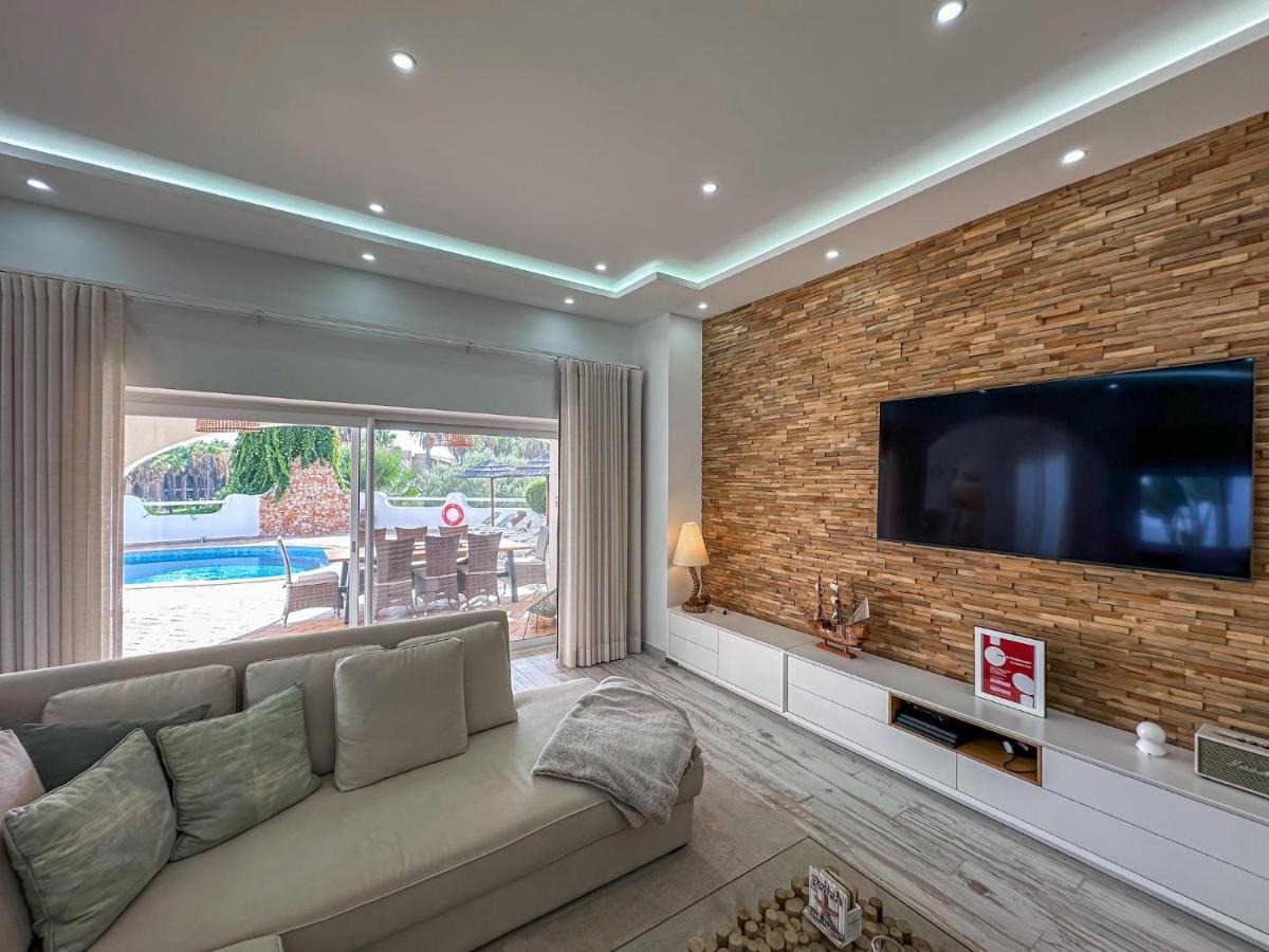 Luxury Heated Pool, Walk To Sao Rafael Beach, * Albufeira