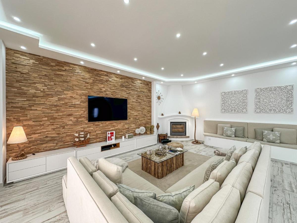Luxury Heated Pool, Walk To Sao Rafael Beach, * Albufeira