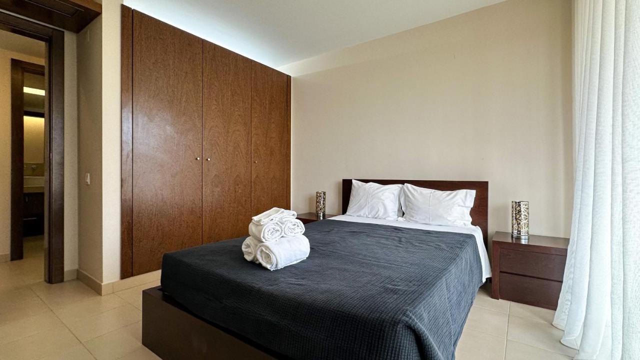 Apartment Herdade Dos Salgados, T2 12c 3d, Lagoas Albufeira