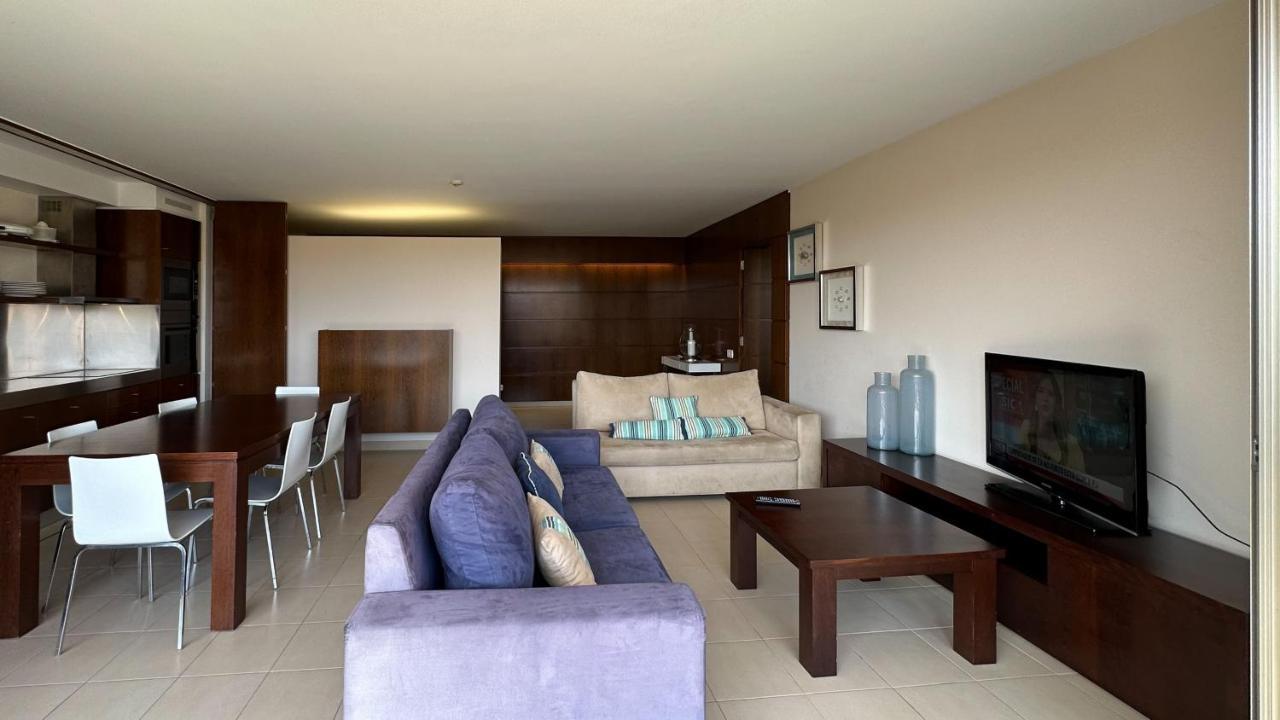 Herdade Dos Salgados, T2 12c 3d, Lagoas *