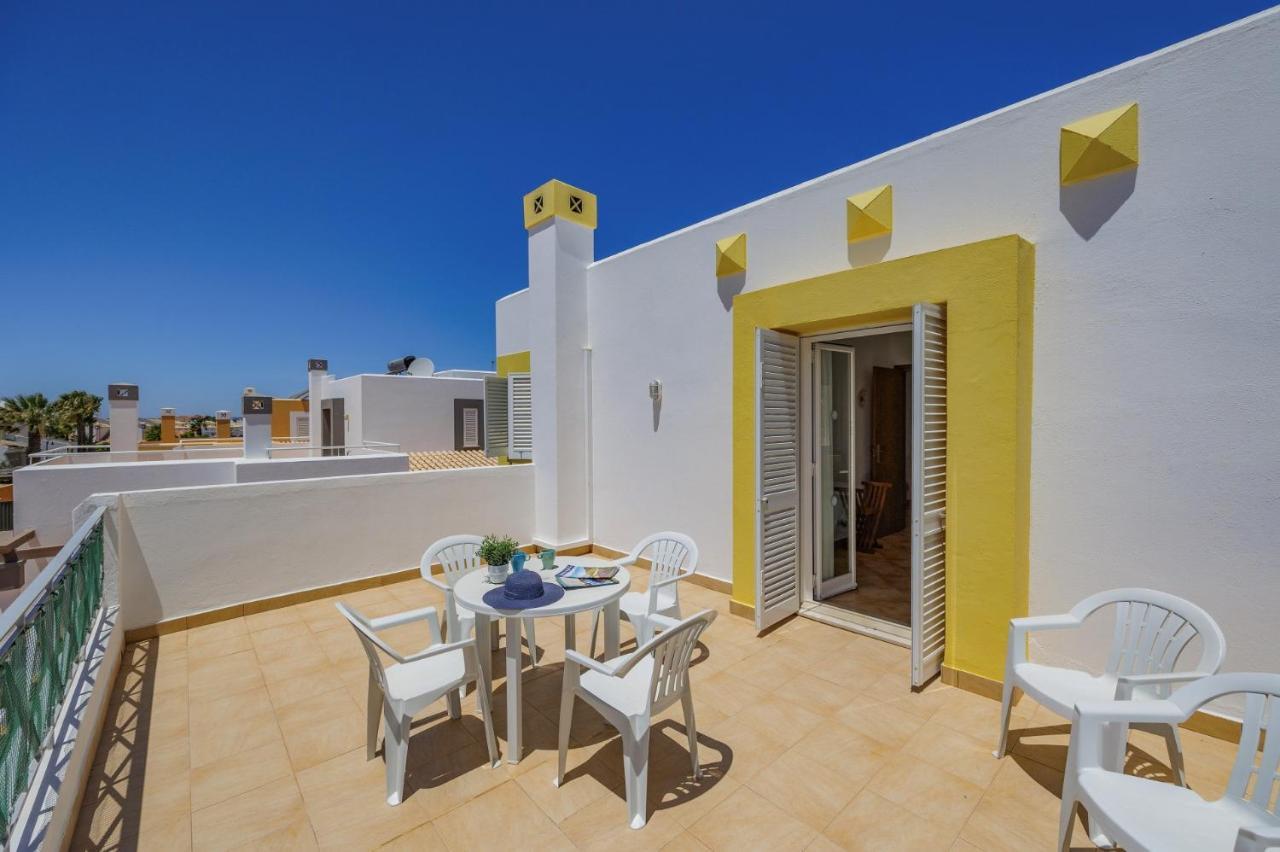 Villa Algarhb By