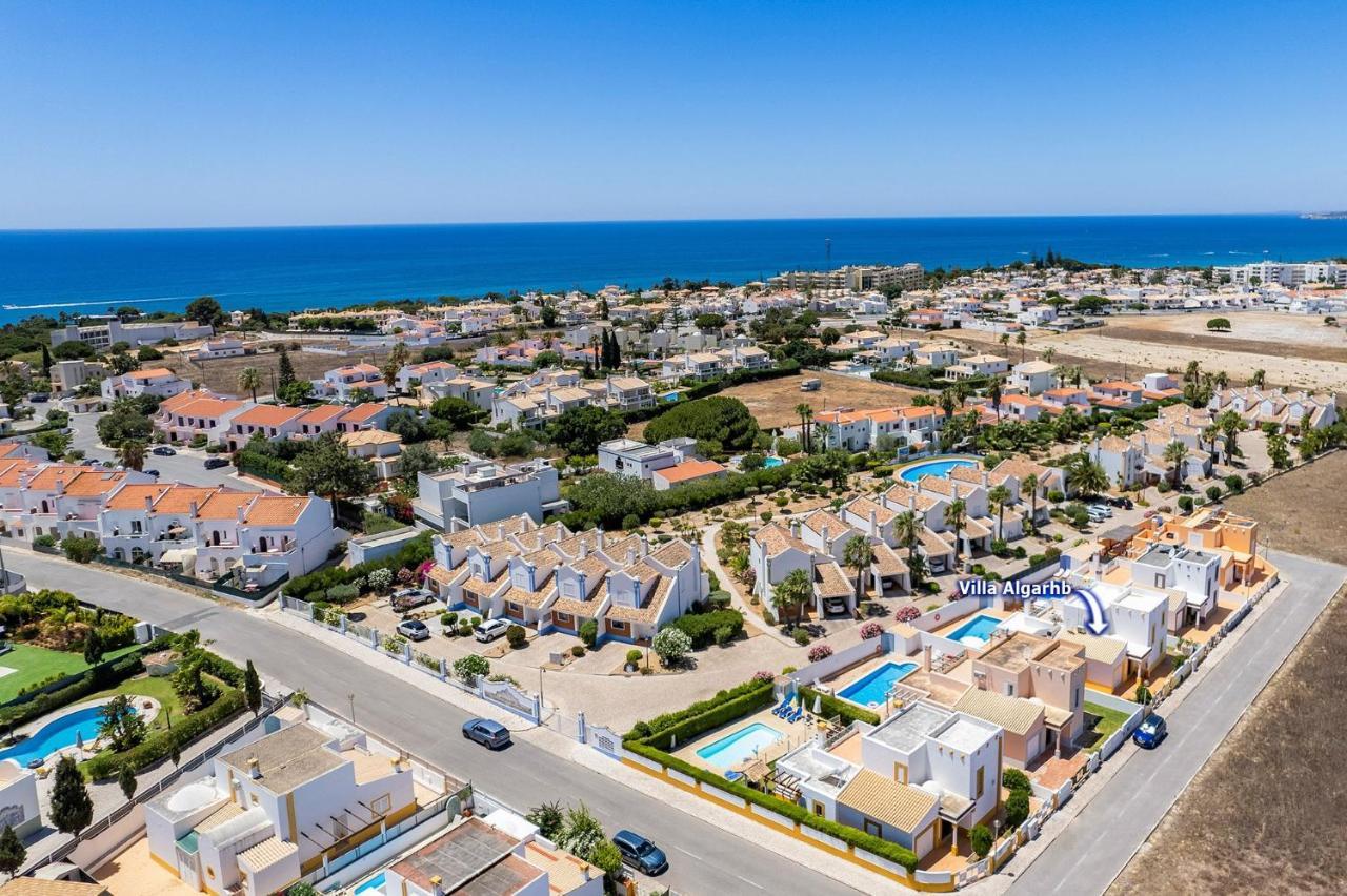 Villa Algarhb By *