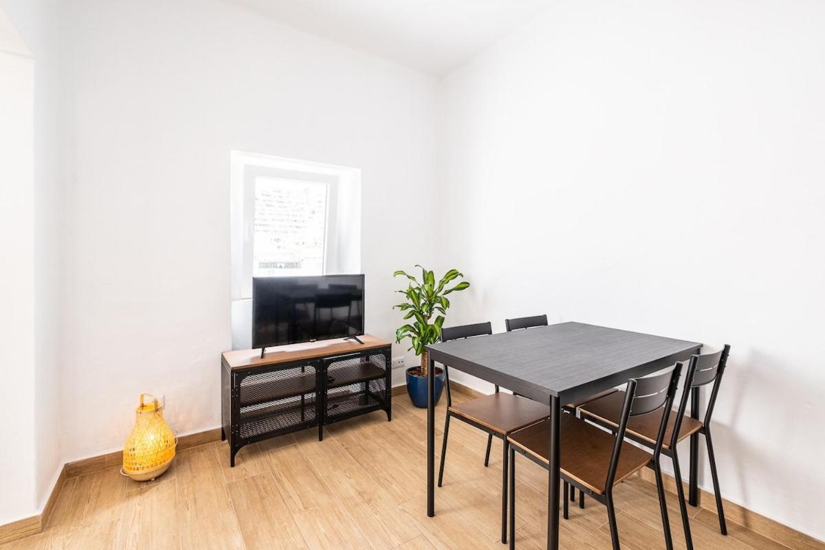 Serafim - Heart Of The Old Town Apartment