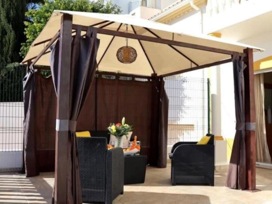 Villa Girassol - Privat Pool & Garage & Center *
