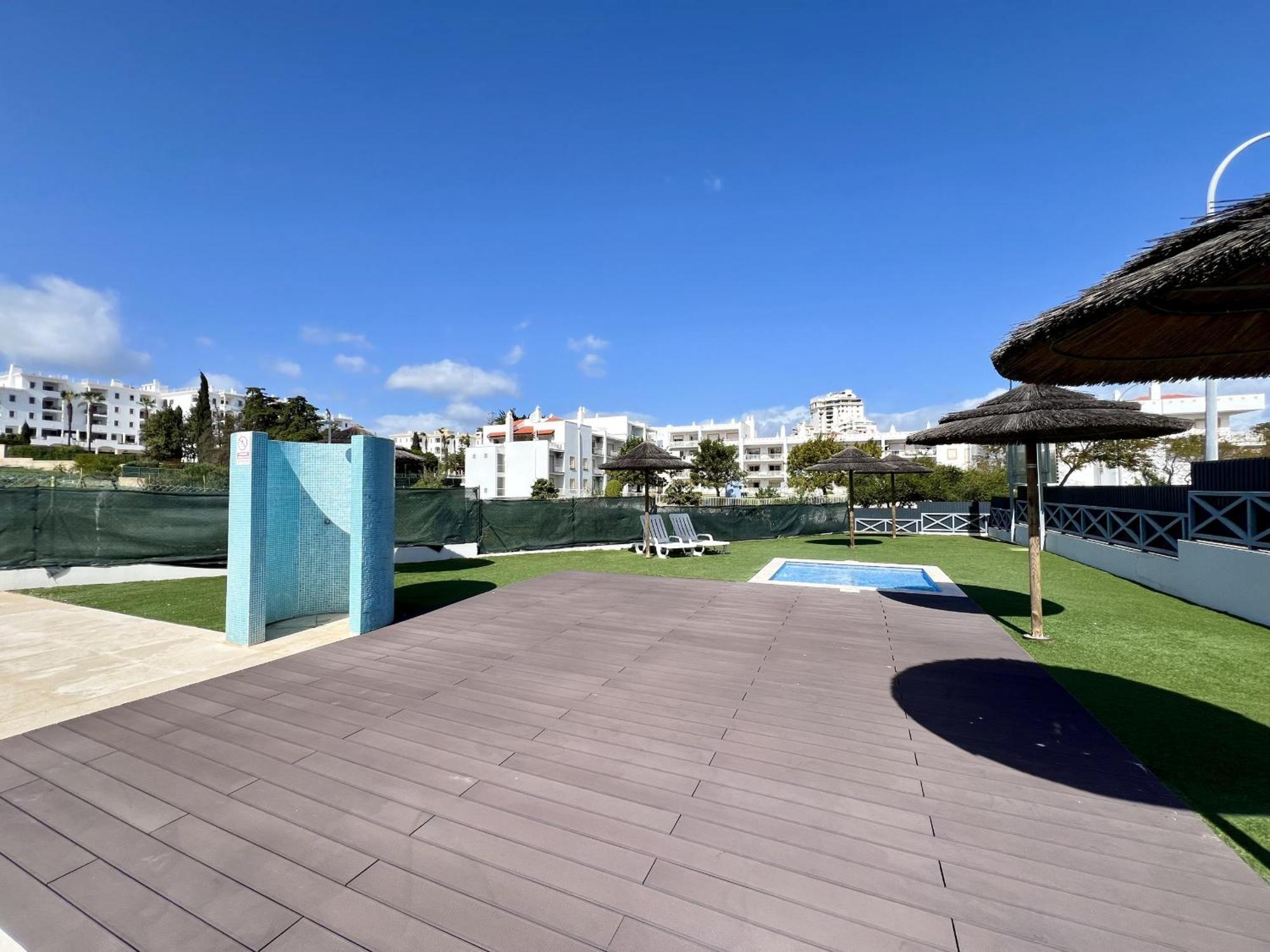 Modern 2 With Pool By Homing Albufeira