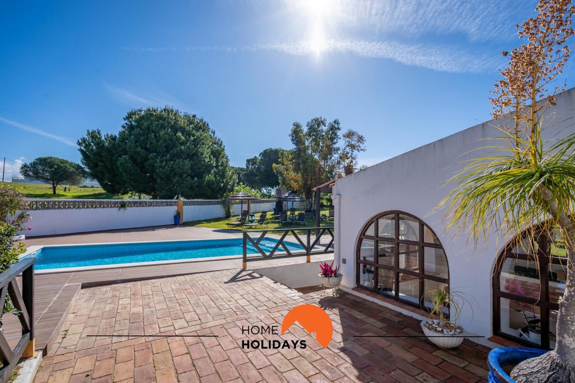 Villa #213 Roja Pe By Holidays