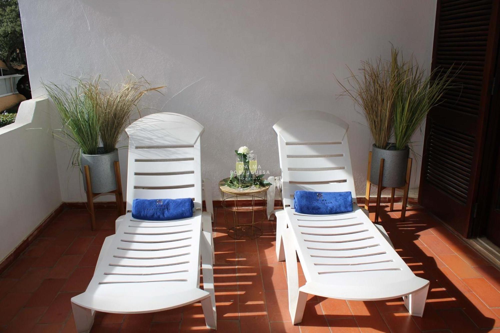 Balaia Terrace - By Dalma Portuguesa