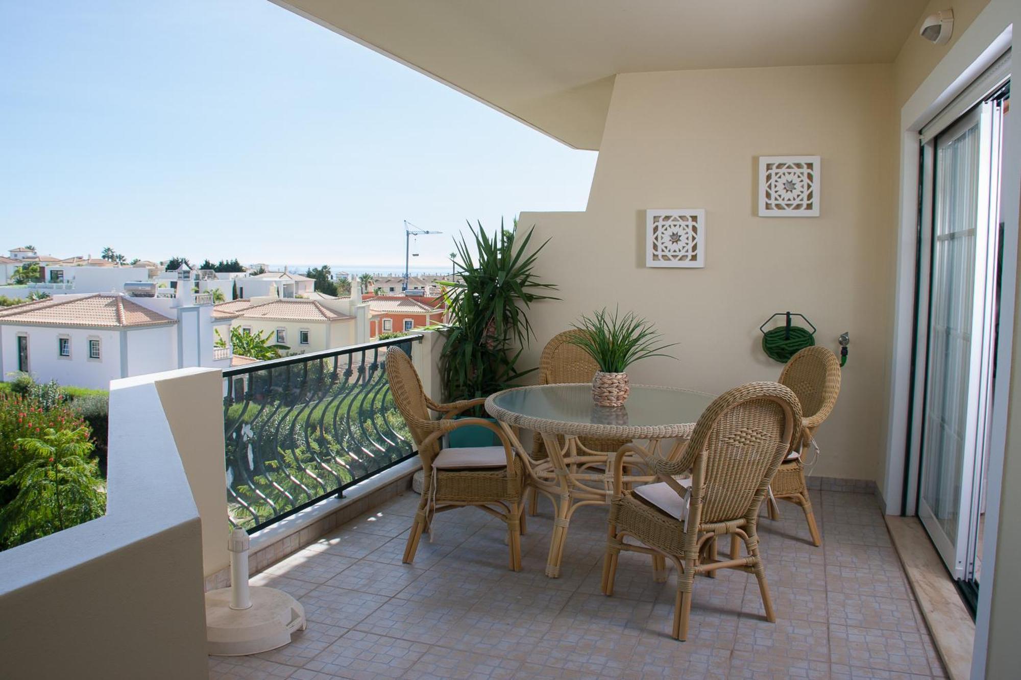 Rosal Margarida Apartment *