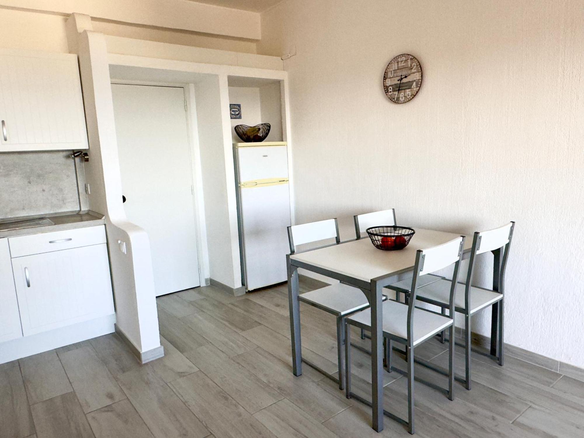 Les 3 Dauphins In Apartamento