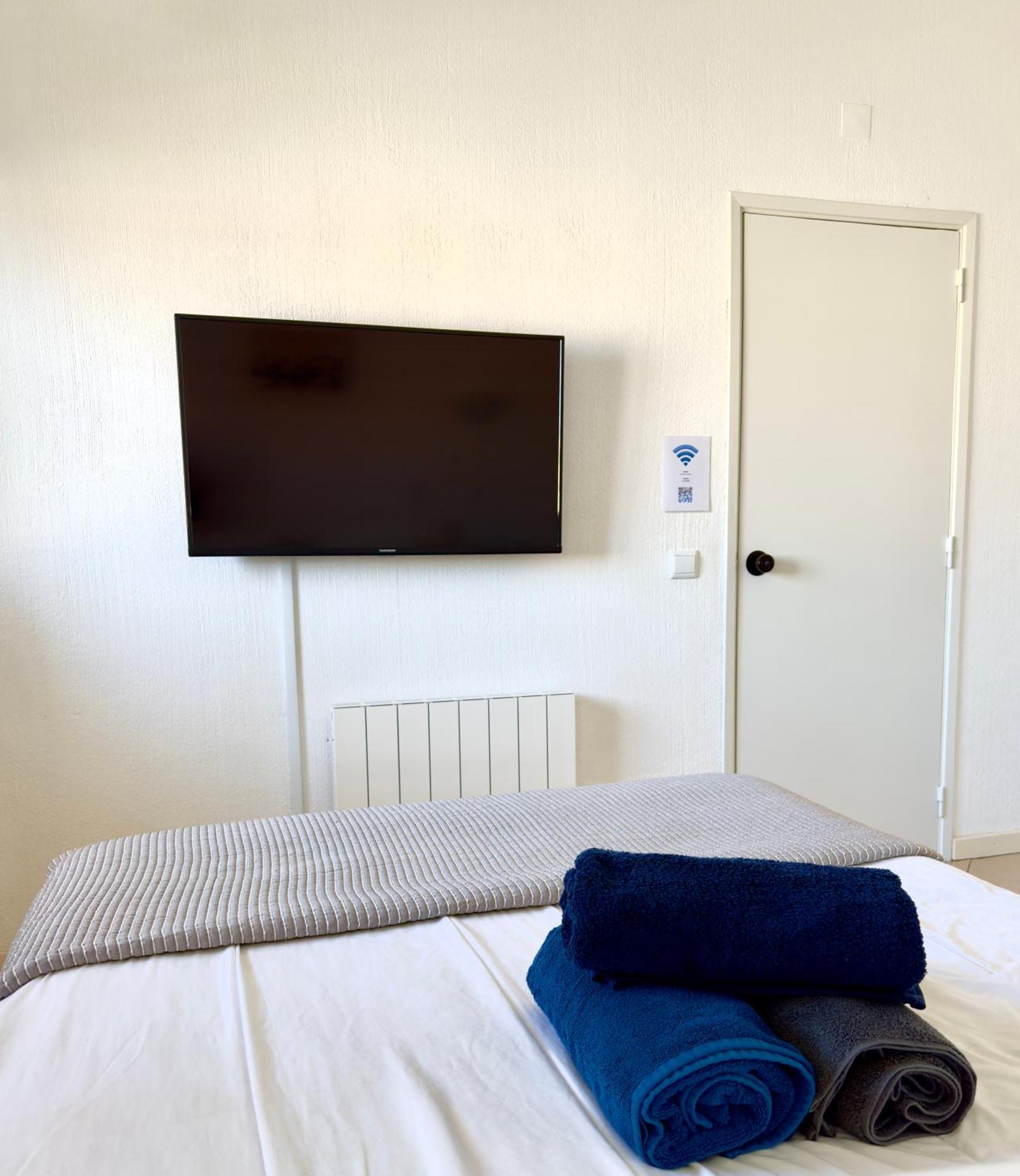 Les 3 Dauphins In Apartamento