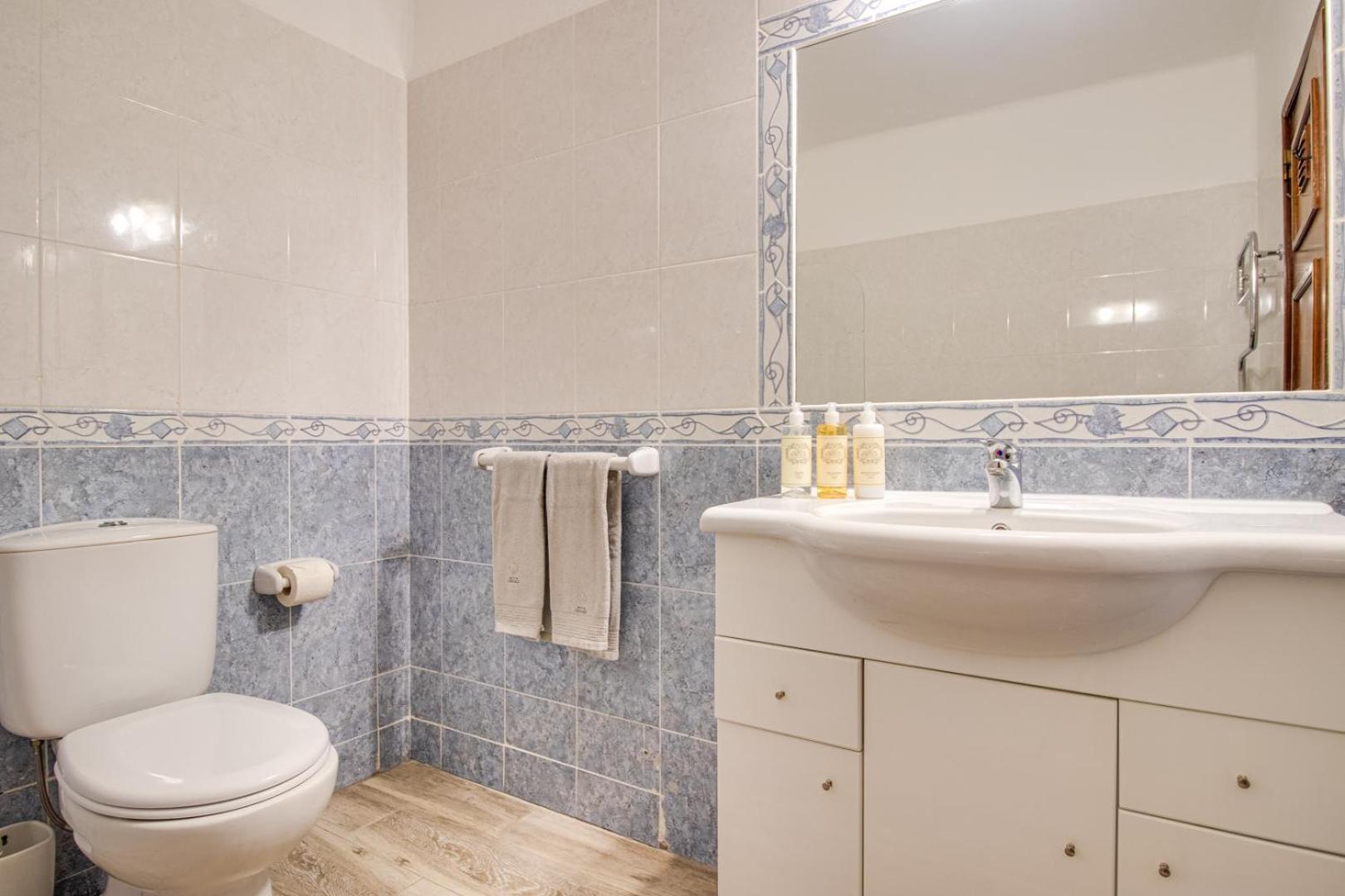 Apartment Welcoming Oasis 500m Ac Wi-fi Pool Balcony Albufeira