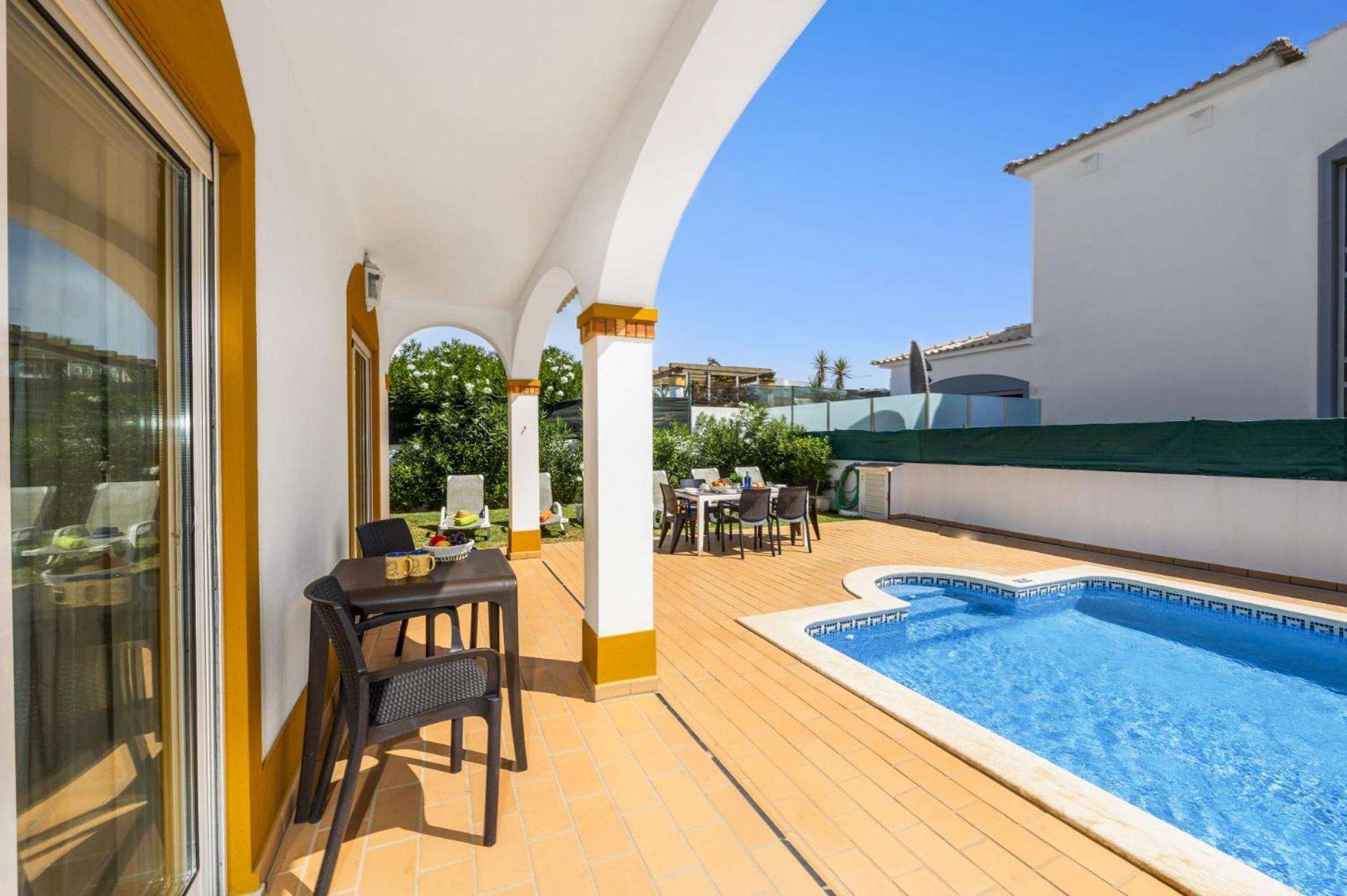 Anamar By
