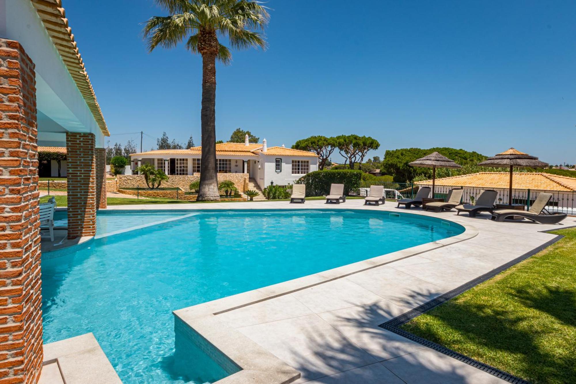 Quintinha Da Balaia Villa