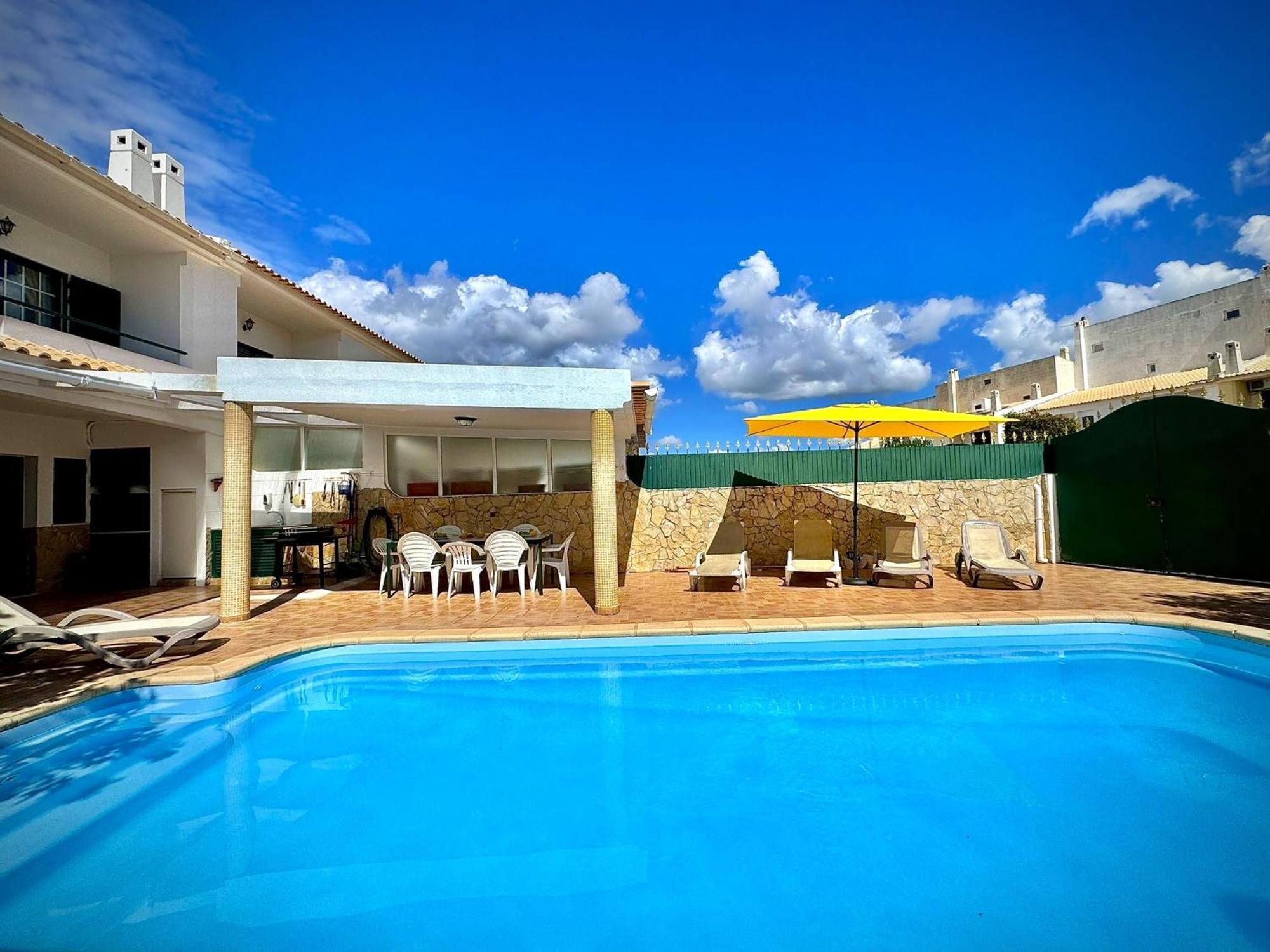Summer 1 With Pool By Homing Villa Albufeira