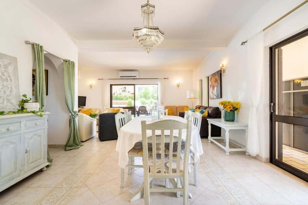 Palmeiras - Serene Private Villa