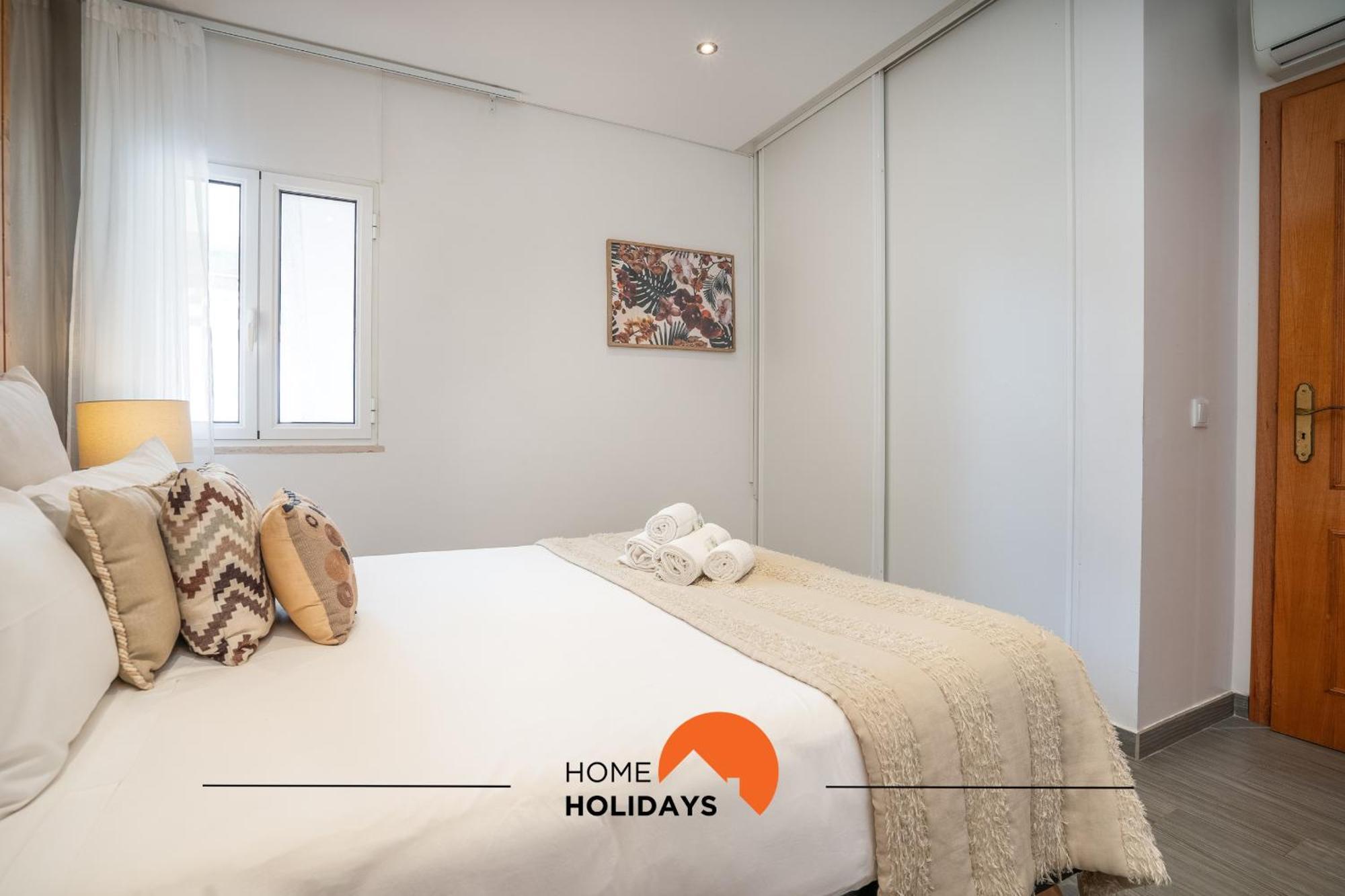 #094 Maresia Flats By Holidays Apartment *
