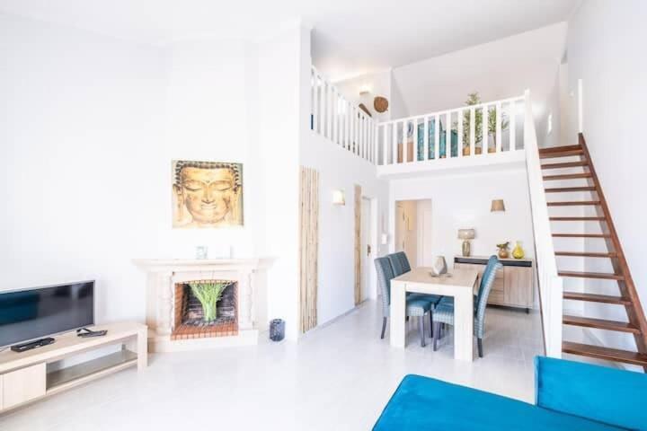 Maria - Complex With Tennis Court And Restaurant,pool Albufeira