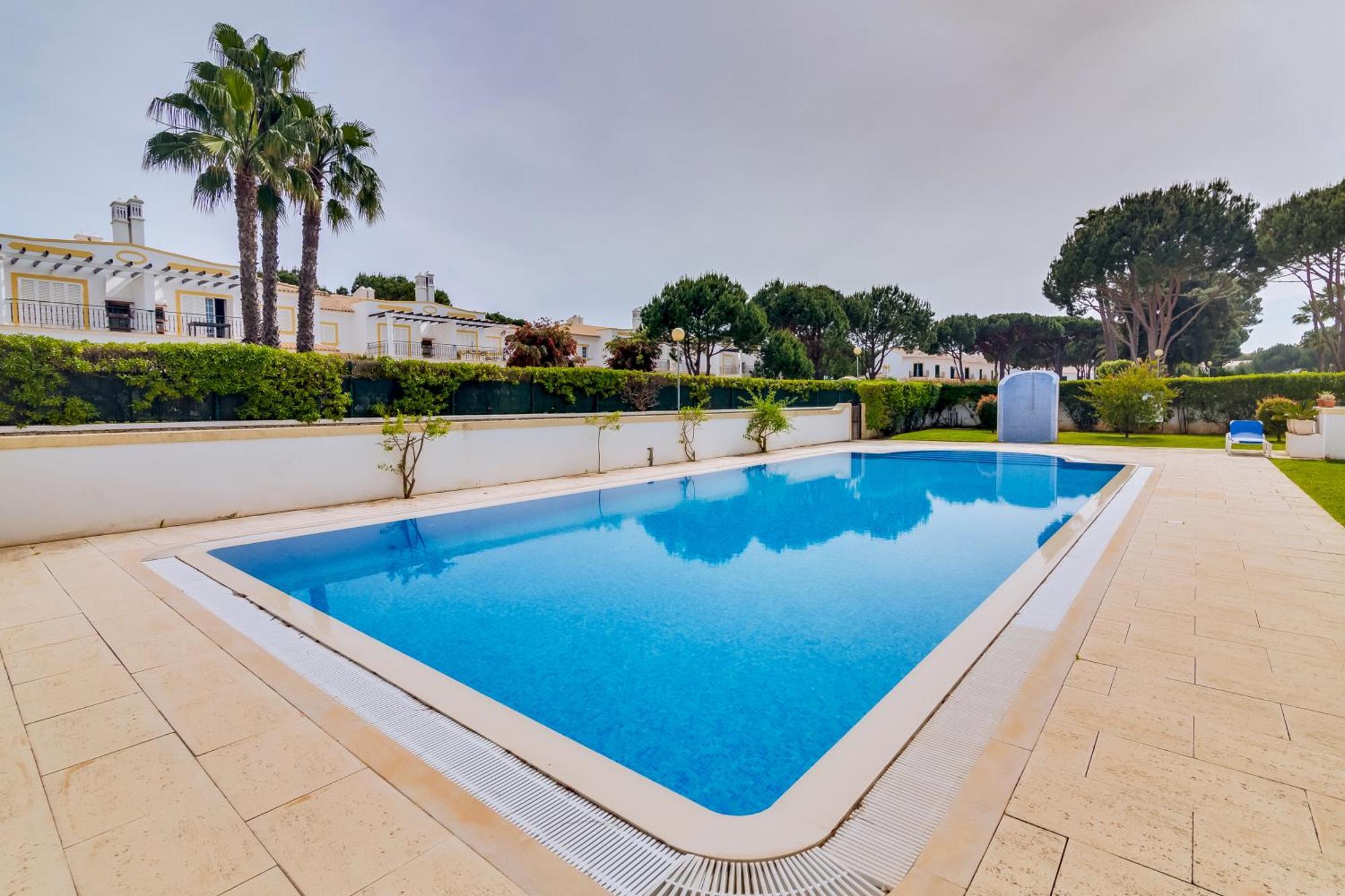 Villa Falesia Nature By The Portuguese Butler *