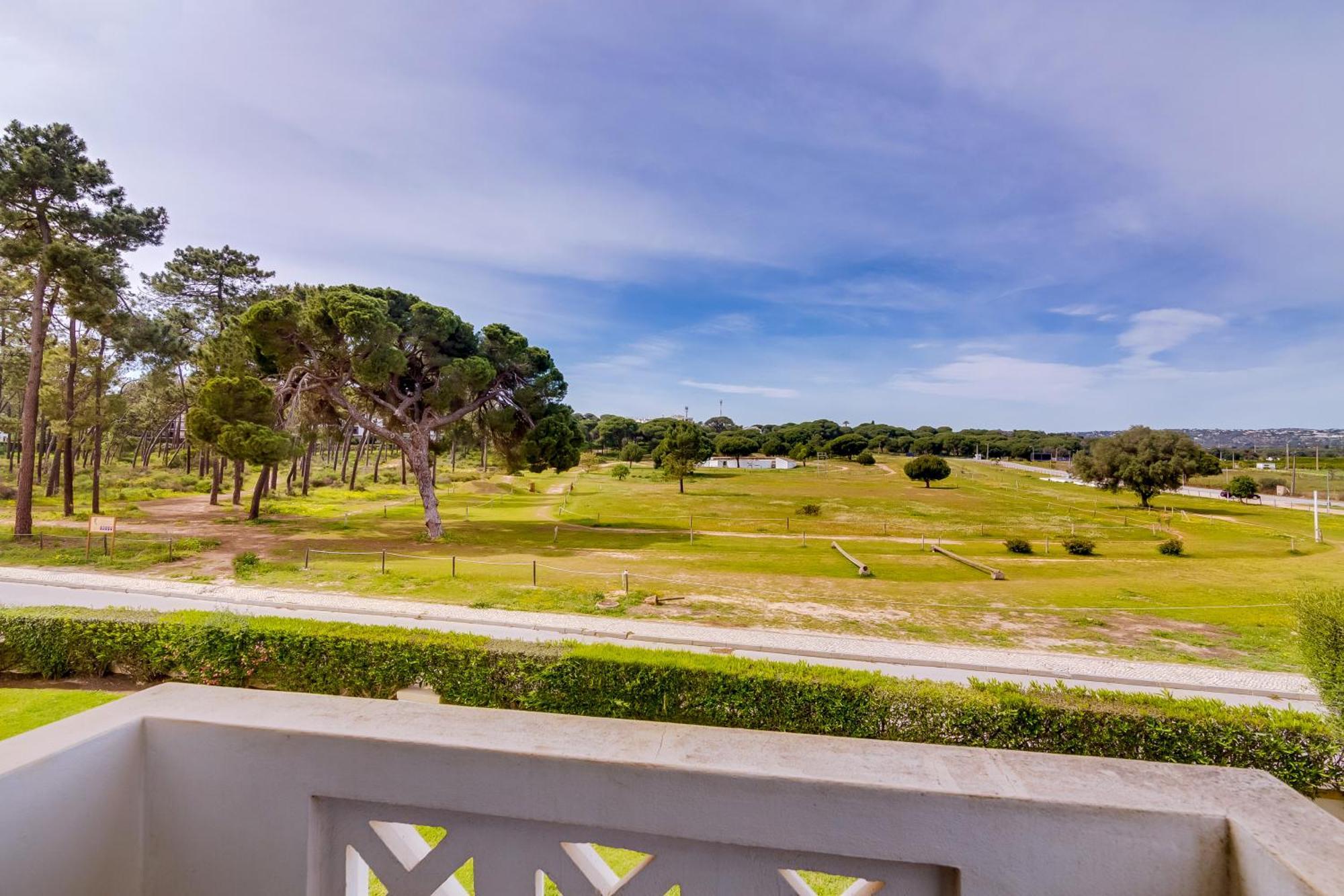 Villa Falesia Nature By The Portuguese Butler