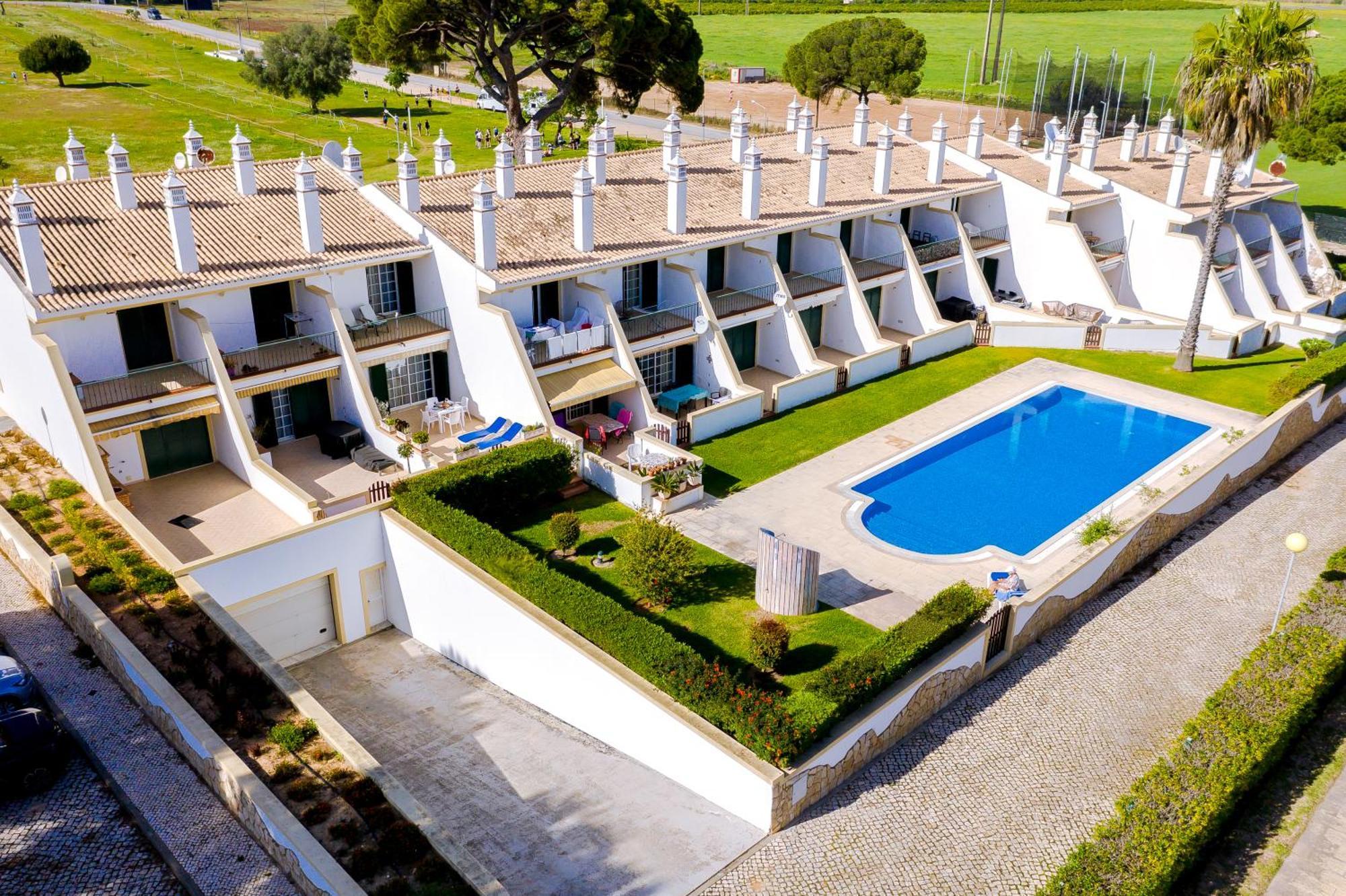 Falesia Nature By The Portuguese Butler Albufeira