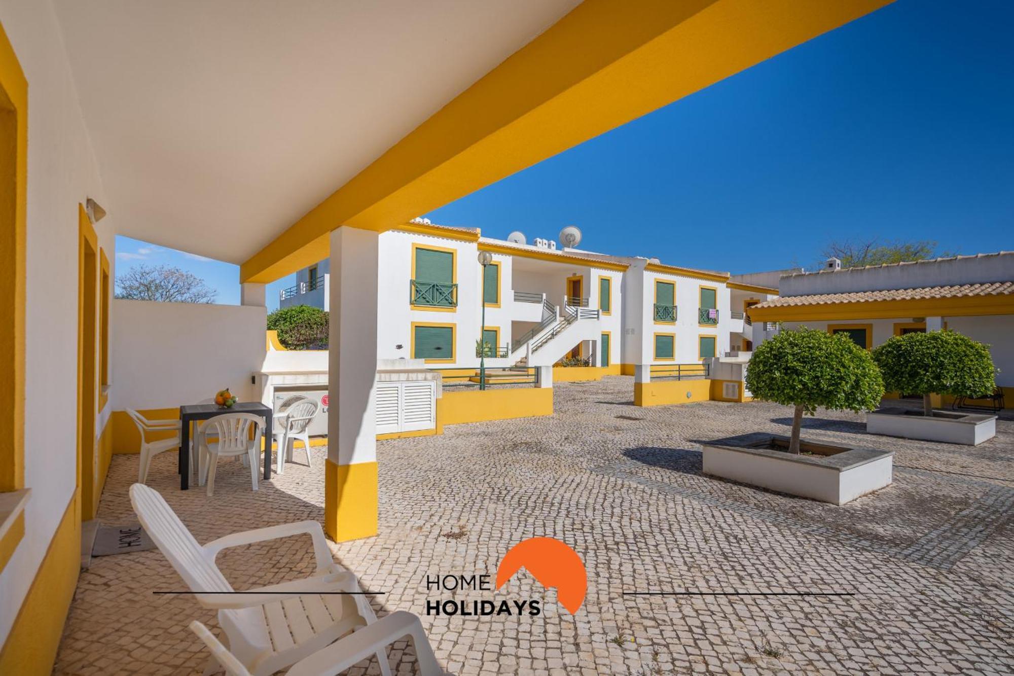 #225 Fraccao G By Holidays Apartment *