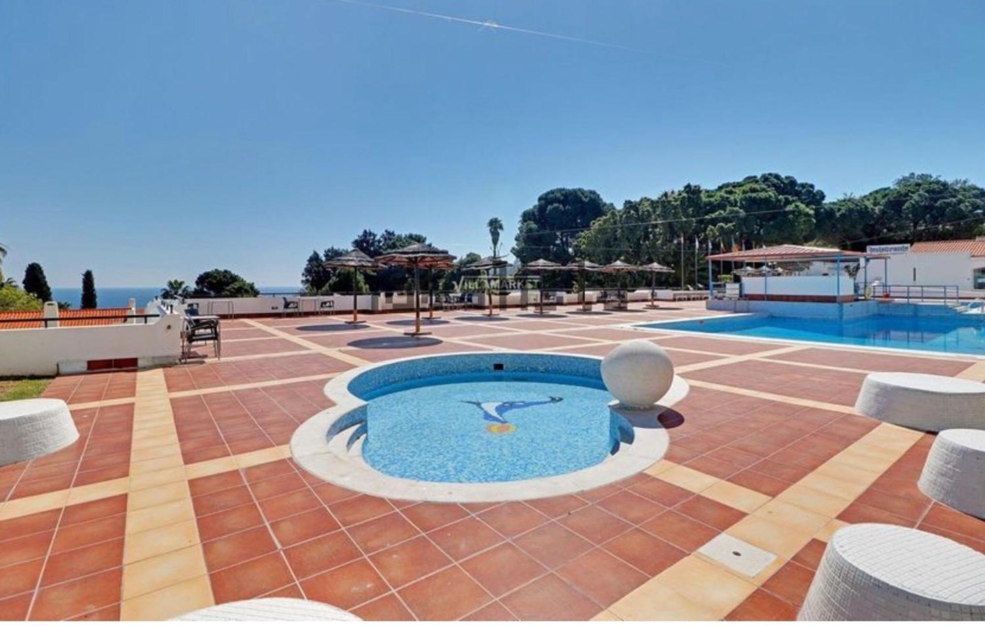 Air Conditioned 1 Bedroom Apt With Wi-fi & Patio. Apartment *