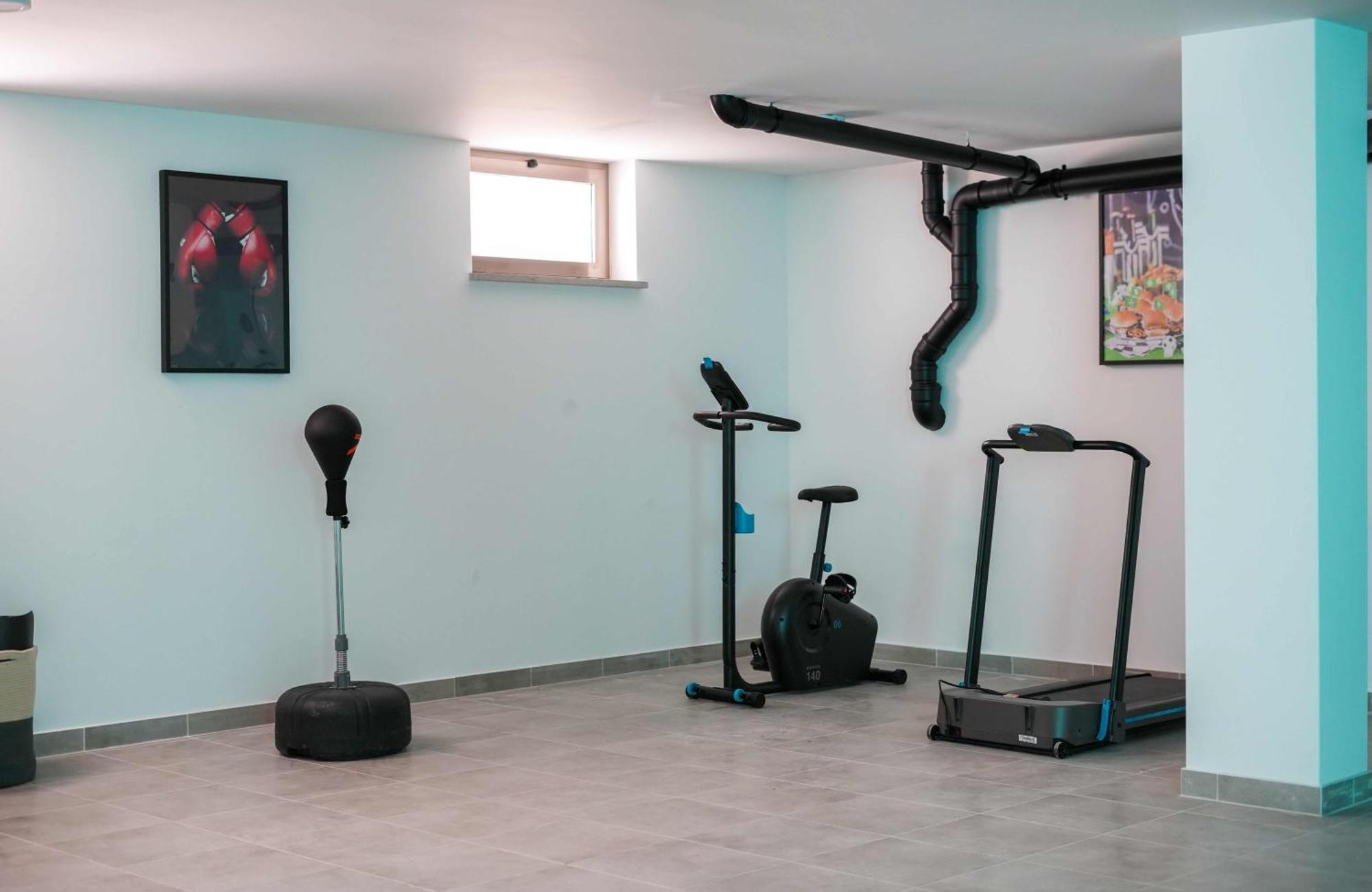 Villa Orada 25 House - Luxurious & Games & Privat Pool & Gym