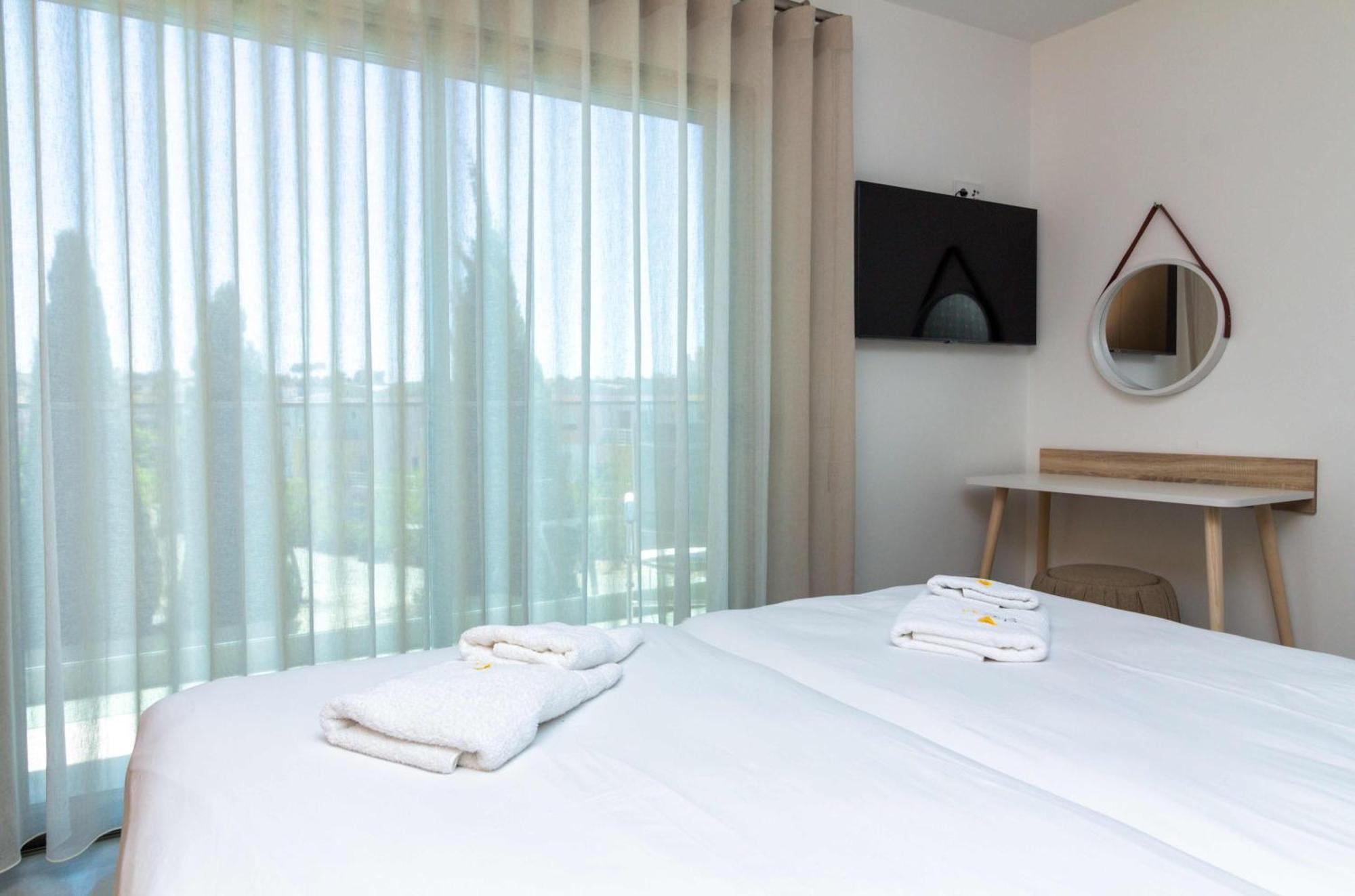 Orada 25 House - Luxurious & Games & Privat Pool & Gym *