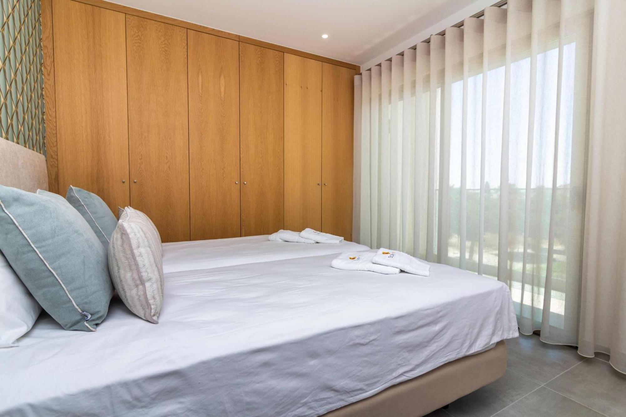 Villa Orada 25 House - Luxurious & Games & Privat Pool & Gym