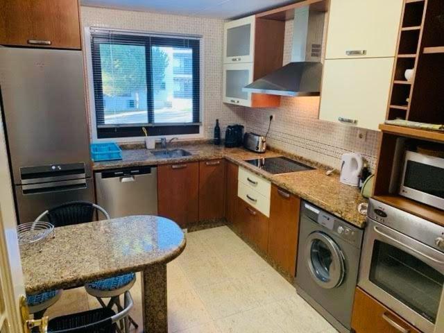 T2 Pine Sun Park Apartment *
