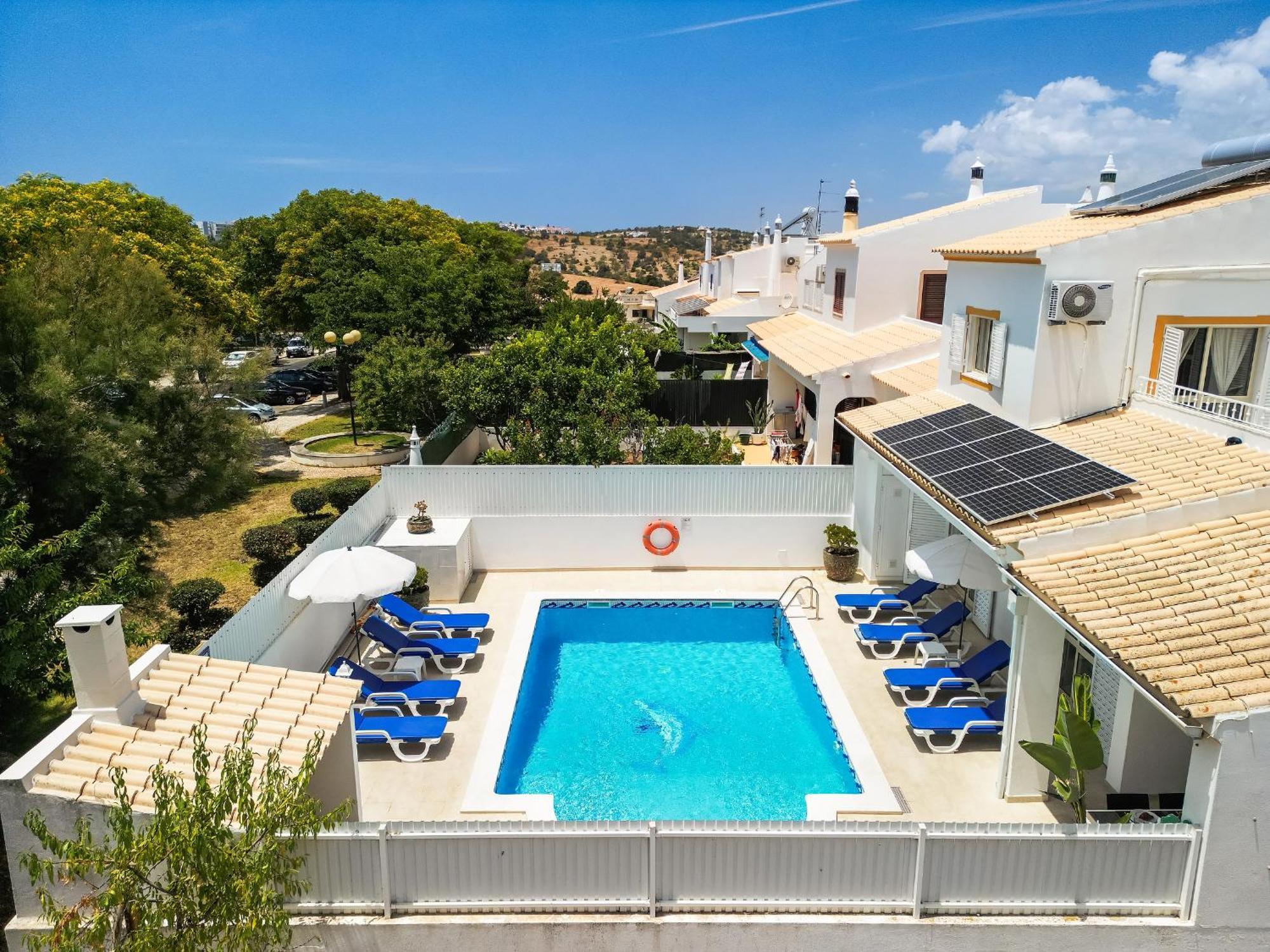 Chiquito - Private Pool&parking - Bbq&ac&wi-fi Albufeira