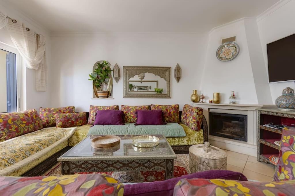 Riad Latifa - Authentic Riad With Jacuzzi In * Albufeira