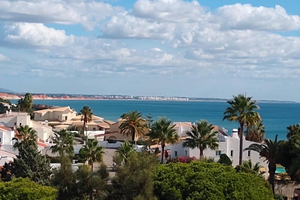 Front Luxury T1 Pools Garage Tennis Albufeira
