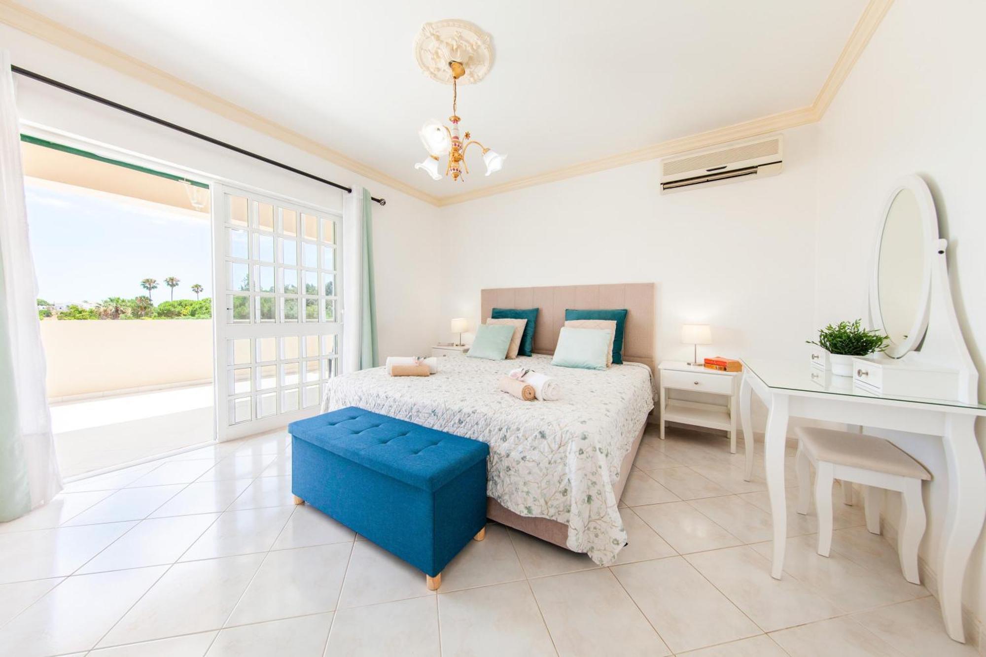 Paloma By Algarve Vacation Villa *