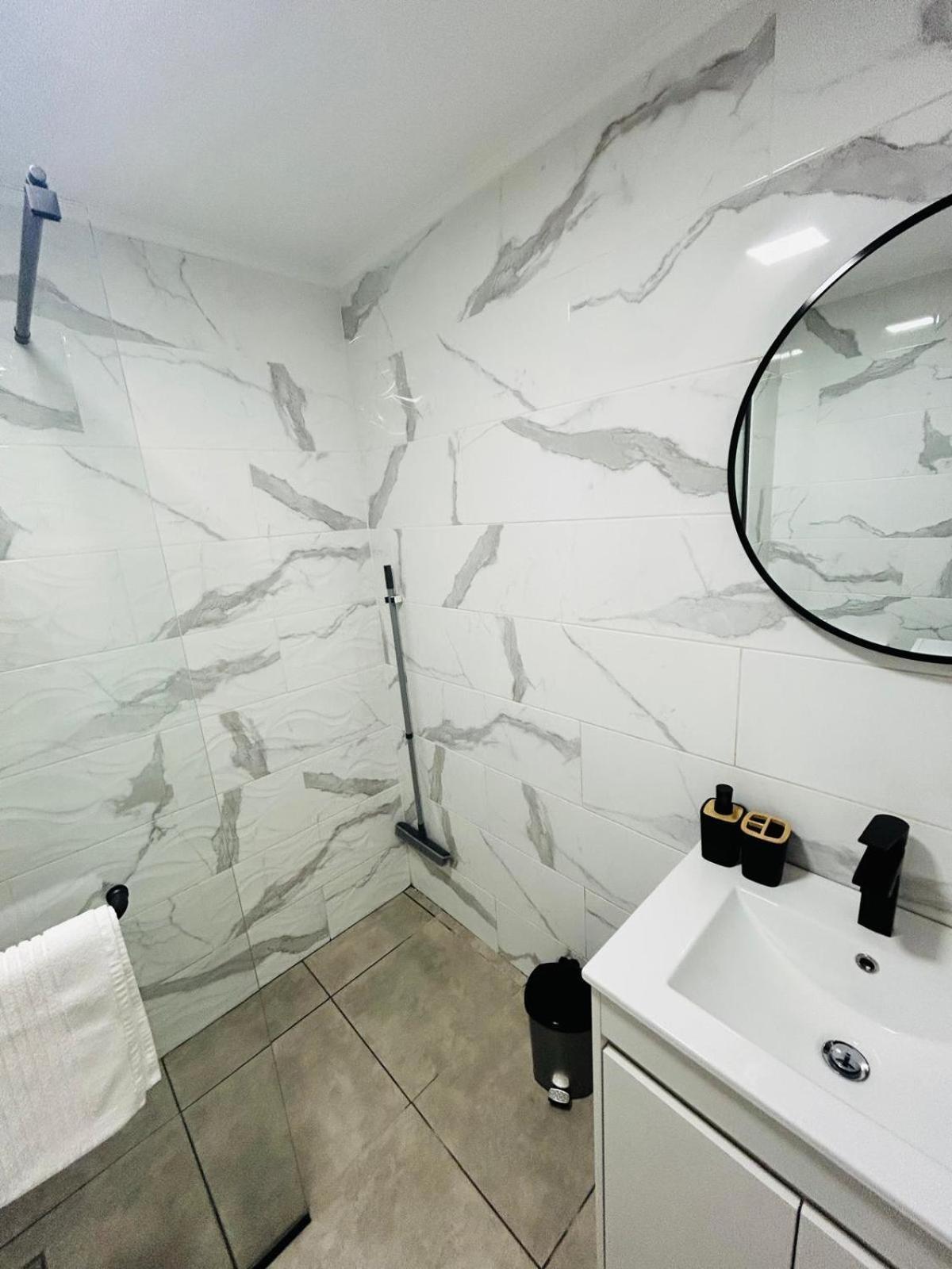 Apartment Studio Flat In The Heart Of Oura *