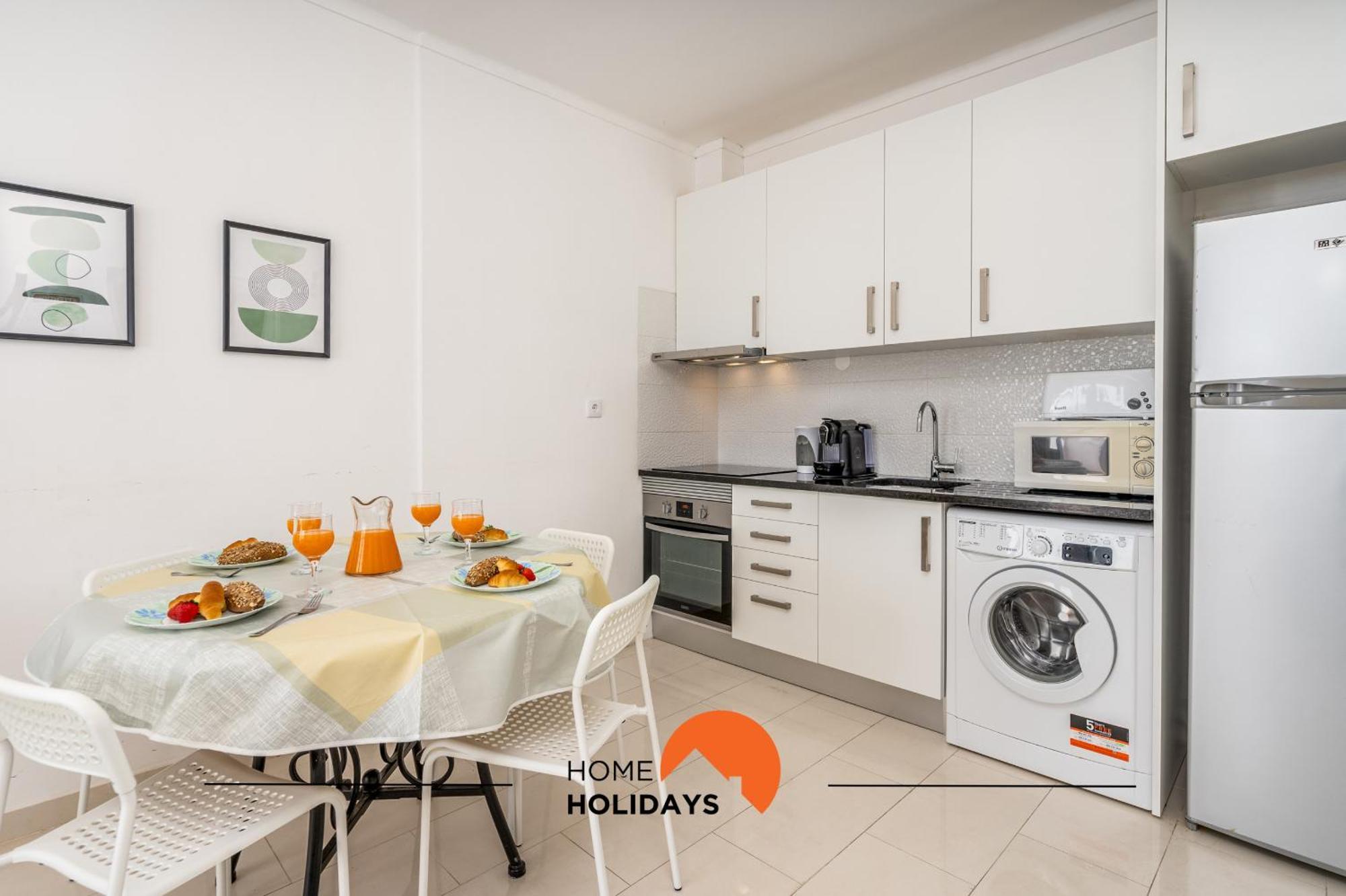 #162 Sumertime Flat By Holidays Apartment