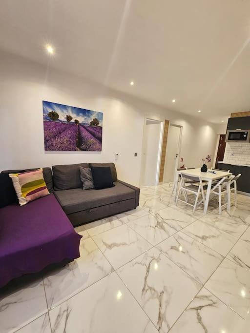 Vilanova Seven Apartment *
