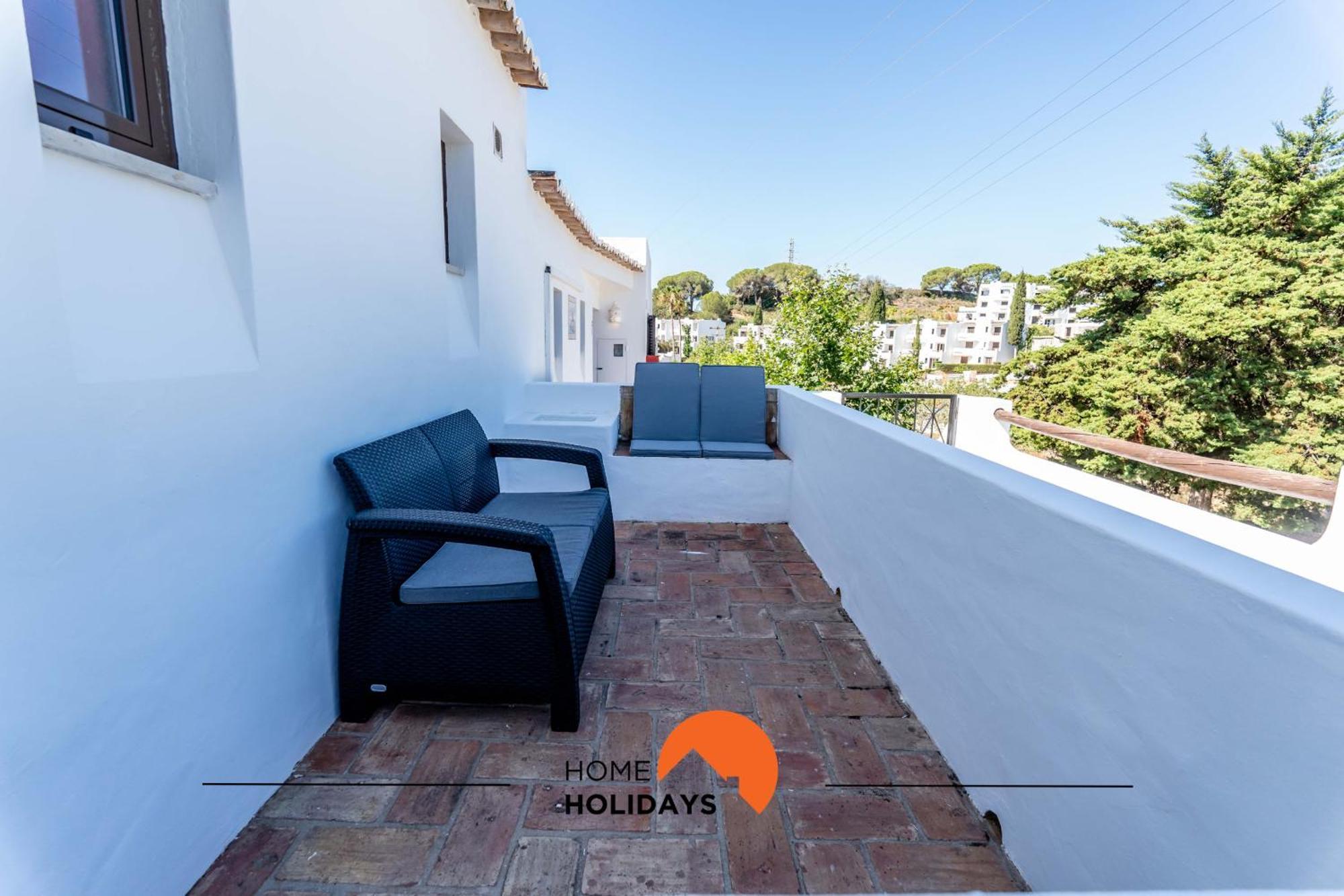 #254 T1 Confortavel Em By Holidays Apartment
