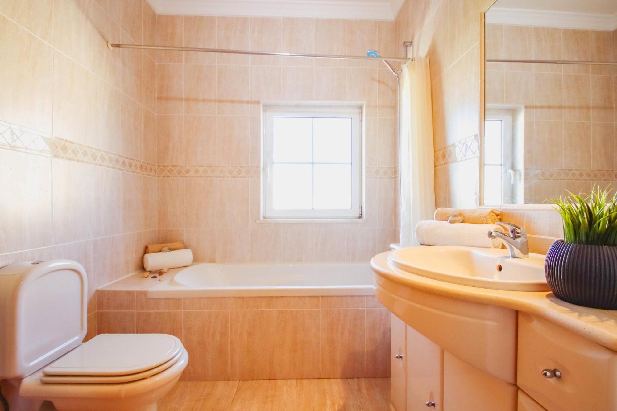 Sunny Joy By Algarve Vacation Villa Albufeira