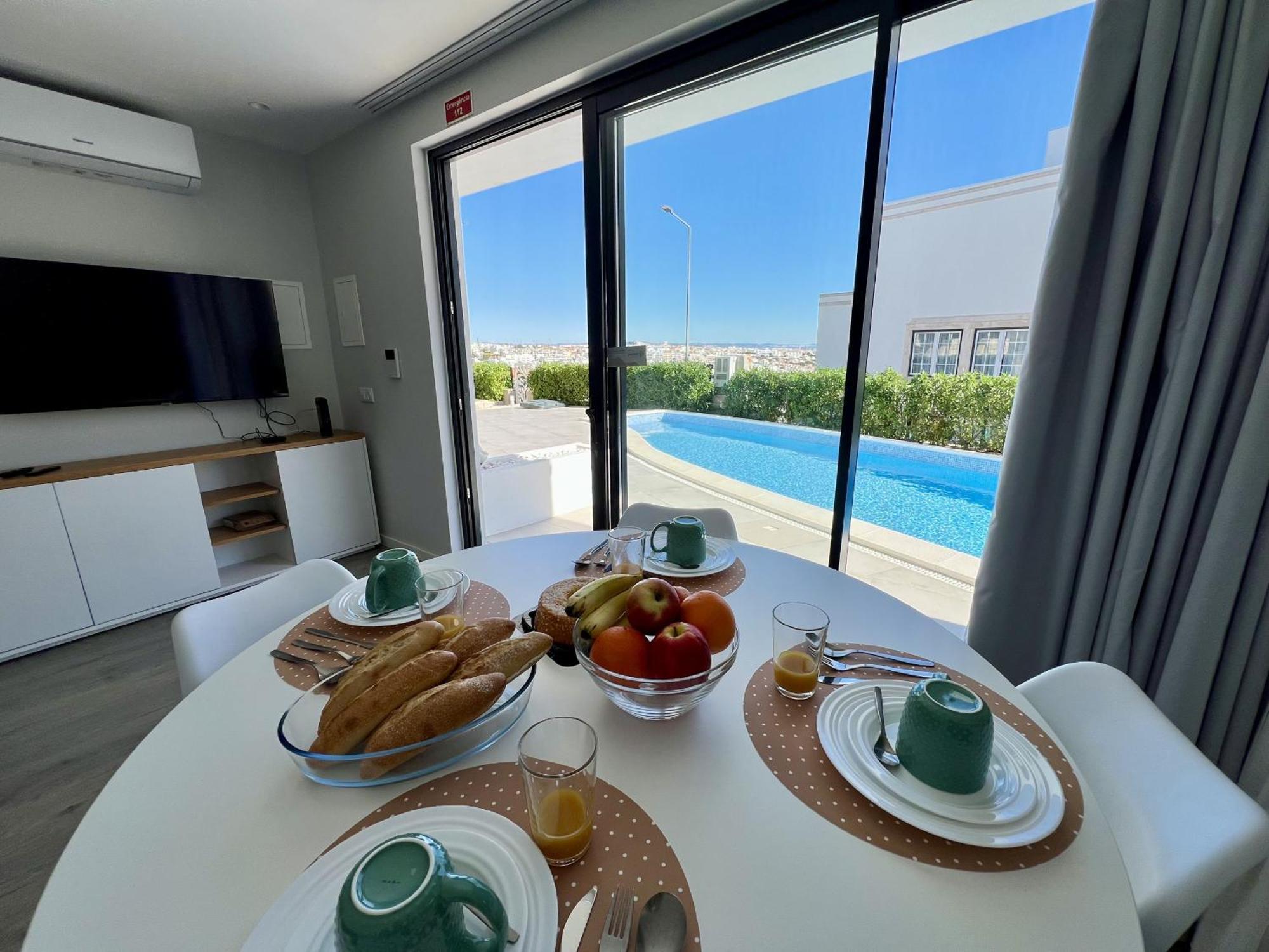 Apartment Stylish 2 With Pool By Homing