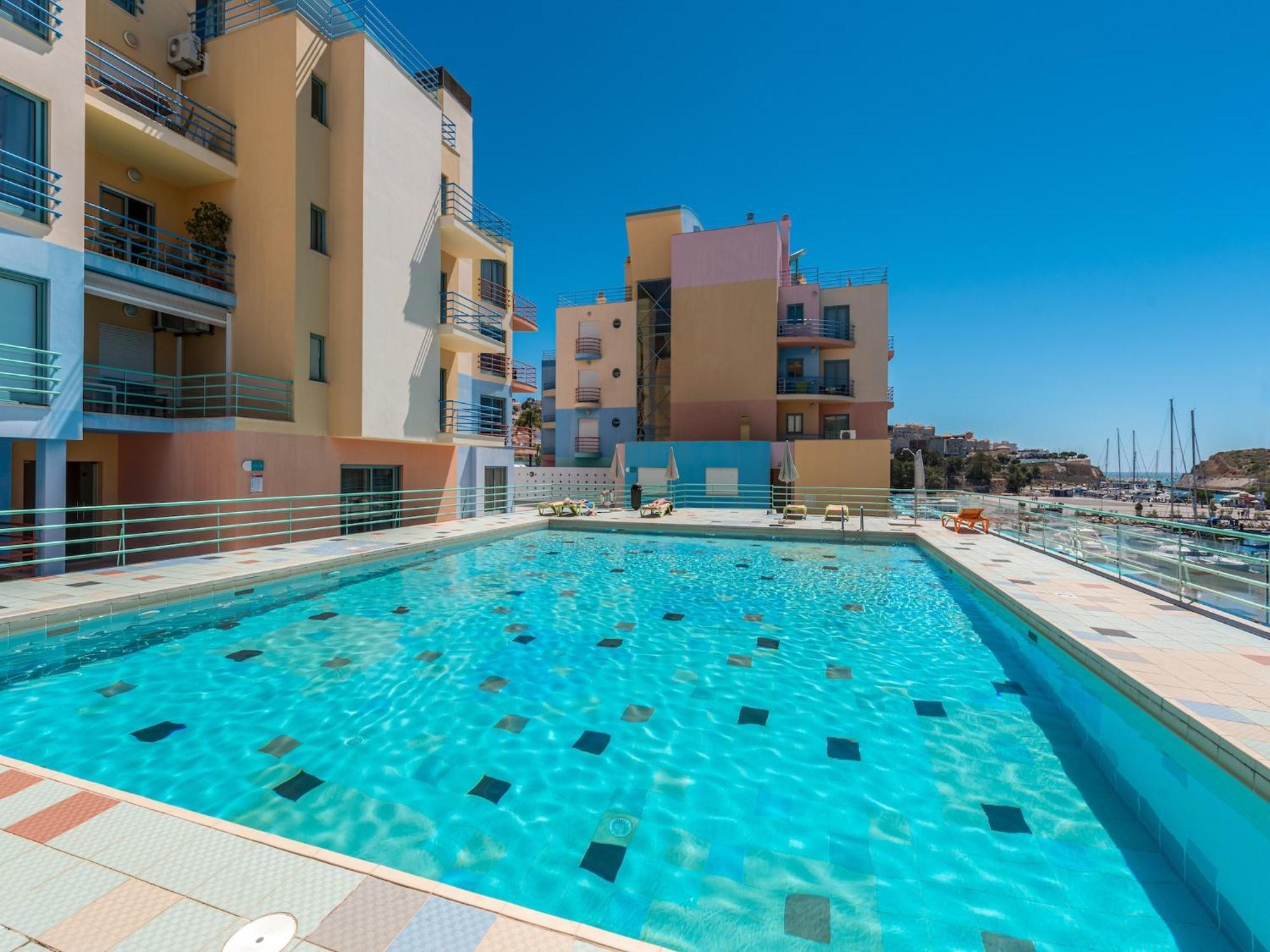 Luxury 1 Bedroom Apartment, Marina De Albufeira4 Apartment