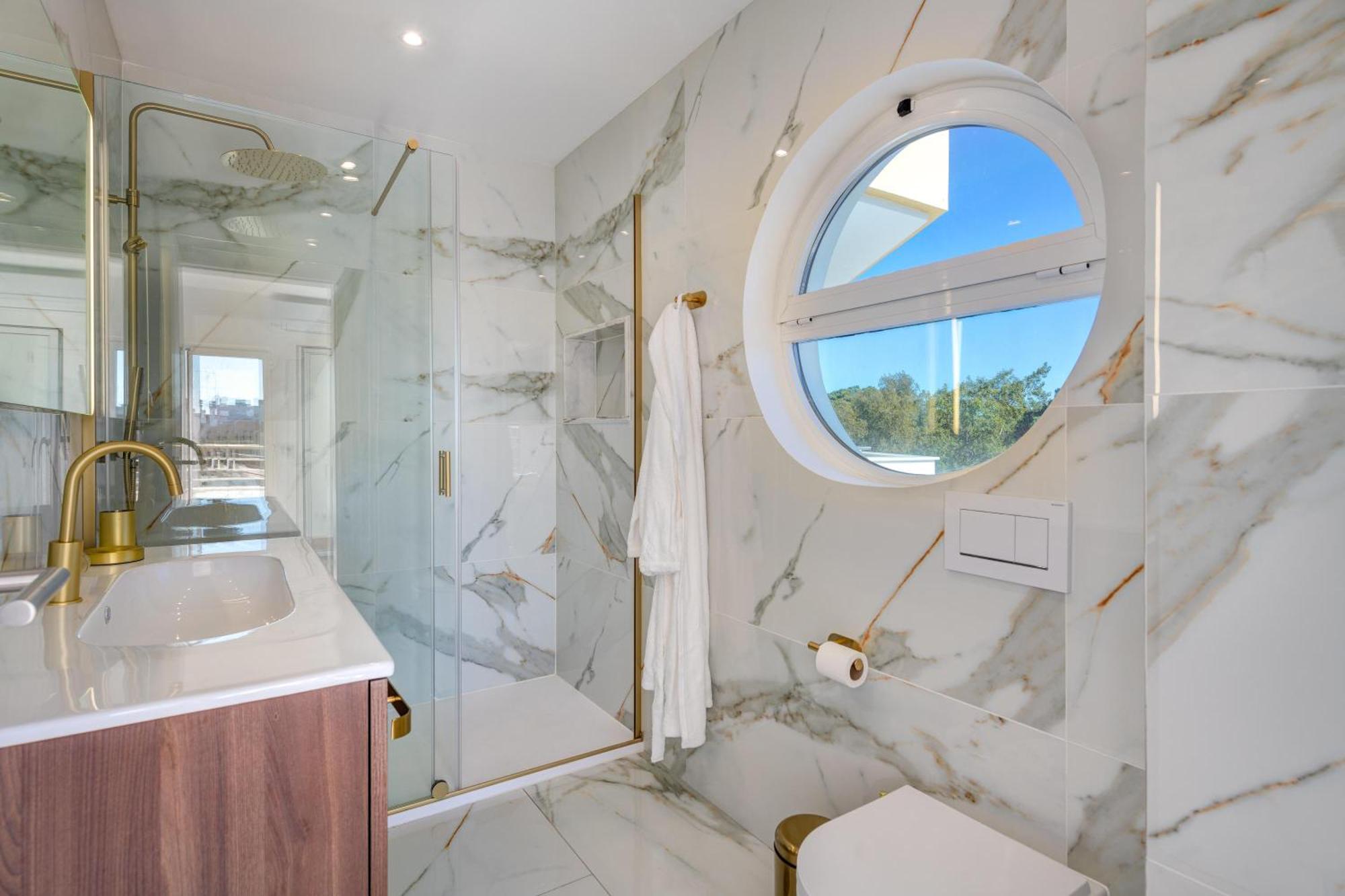 Apartamento Ocean Drive - Oura - Jacuzzi - By Bedzy