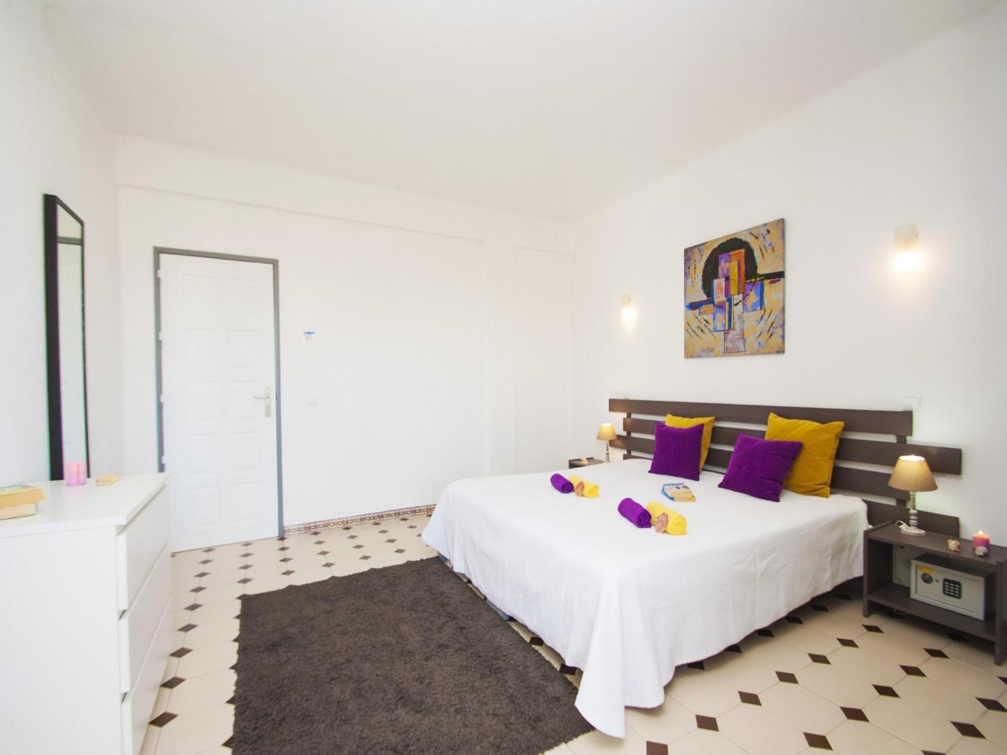 Apartment Charming Apartment, Pool, Albufeira