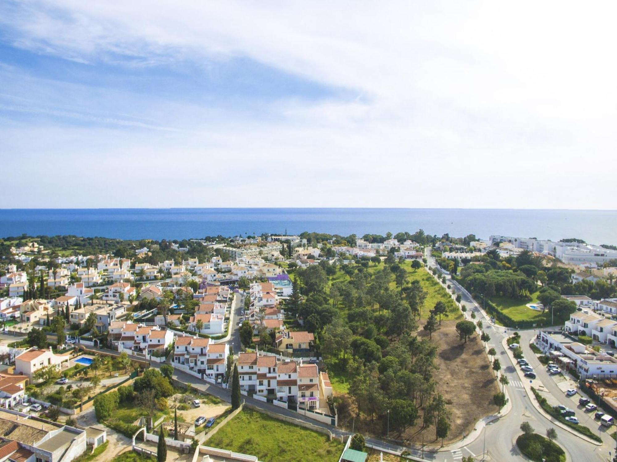Apartment Charming Apartment, Pool, Albufeira