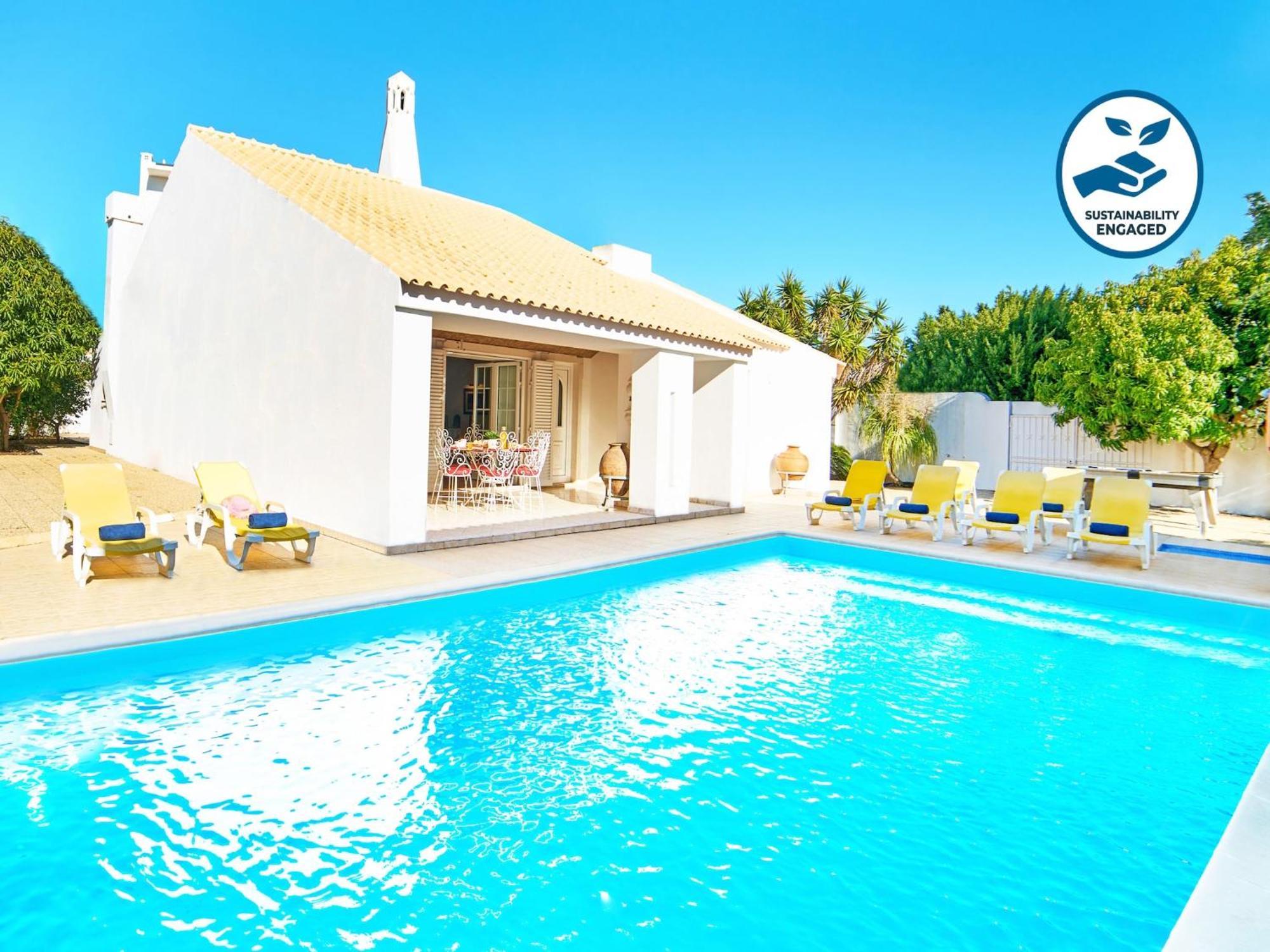 Single-storey House, 4 Bedrooms Albufeira