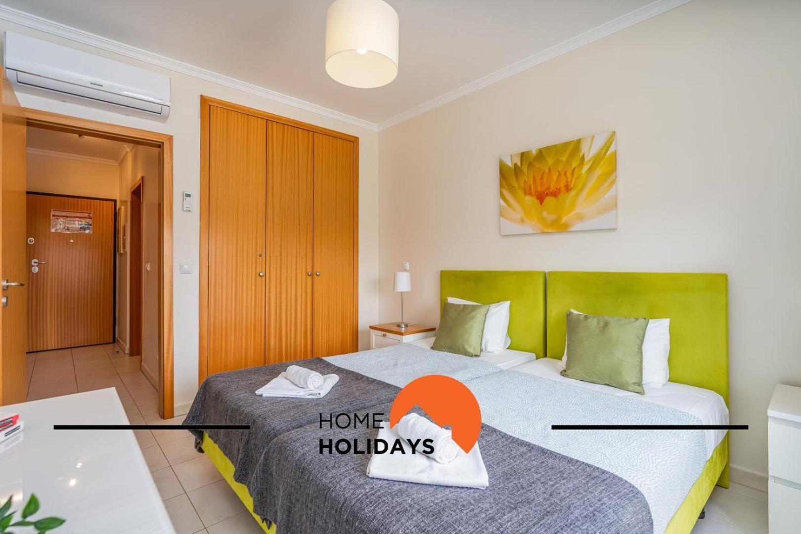 #284 Vista Ondas By Holidays Apartment *